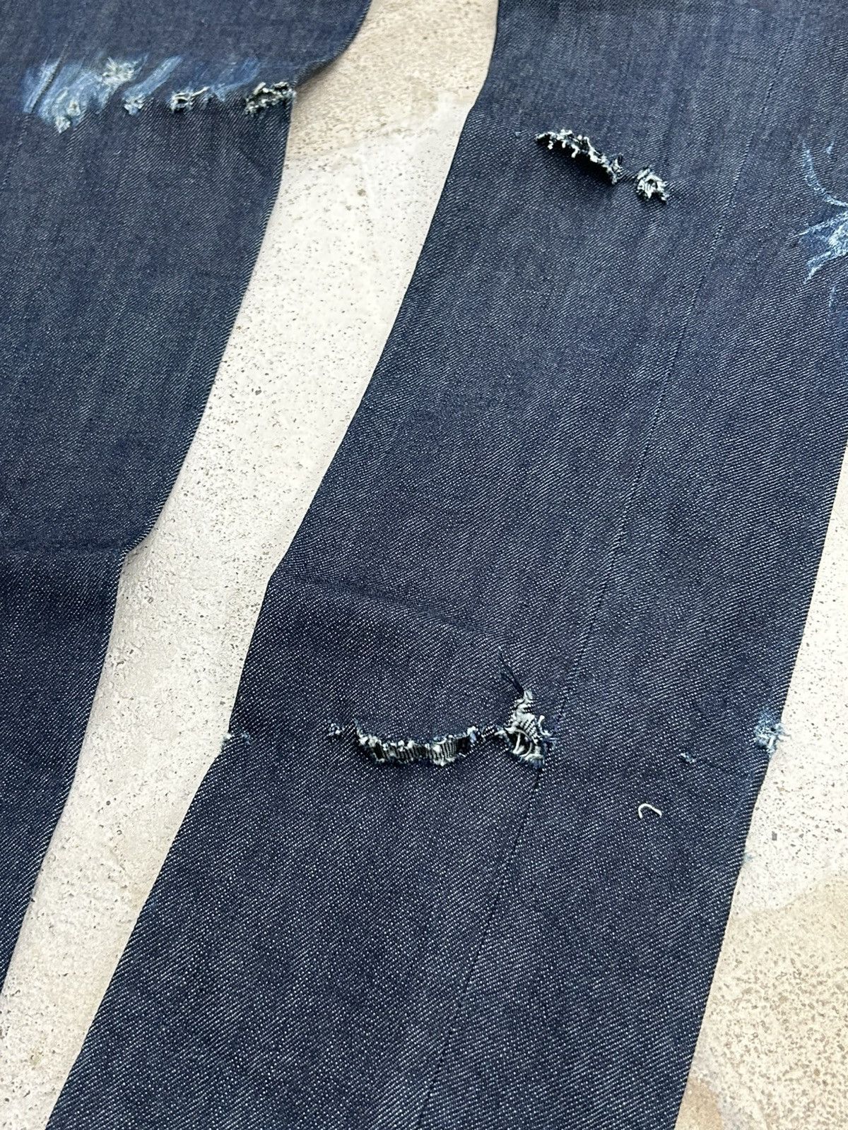 Levi's 90s Levis Engineered Jeans Ripped Jeans Indigo Colour Size US 29 - 4 Thumbnail