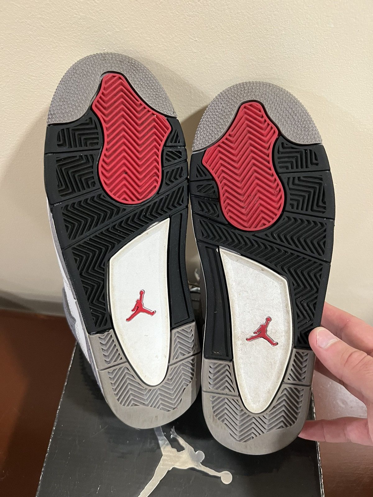 Jordan Brand × Nike Jordan Retro 4 White Cement 2012 Size US 6 / EU 39 - 6 Thumbnail