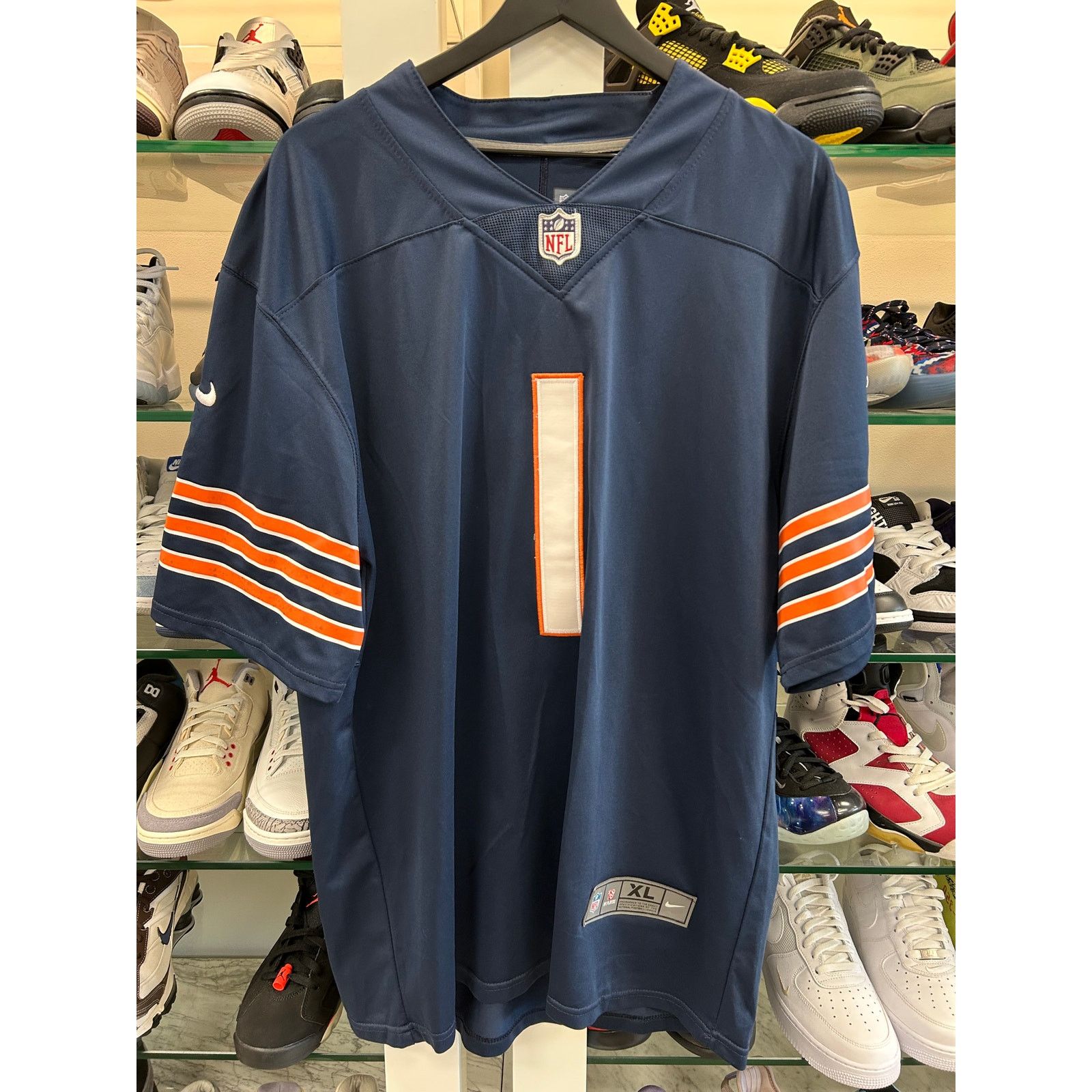 Nike Justin Fields #1 Chicago Bears Nike NFL football Jersey XL Size US XL / EU 56 / 4 - 1 Thumbnail