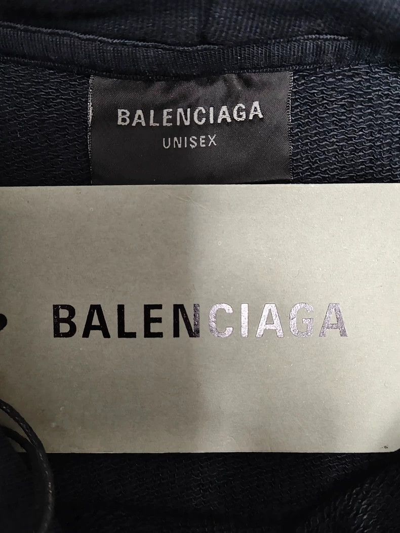 Balenciaga Balenciaga 23fw black and red 3Bsports vintage hooded sweat Size US M / EU 48-50 / 2 - 4 Thumbnail