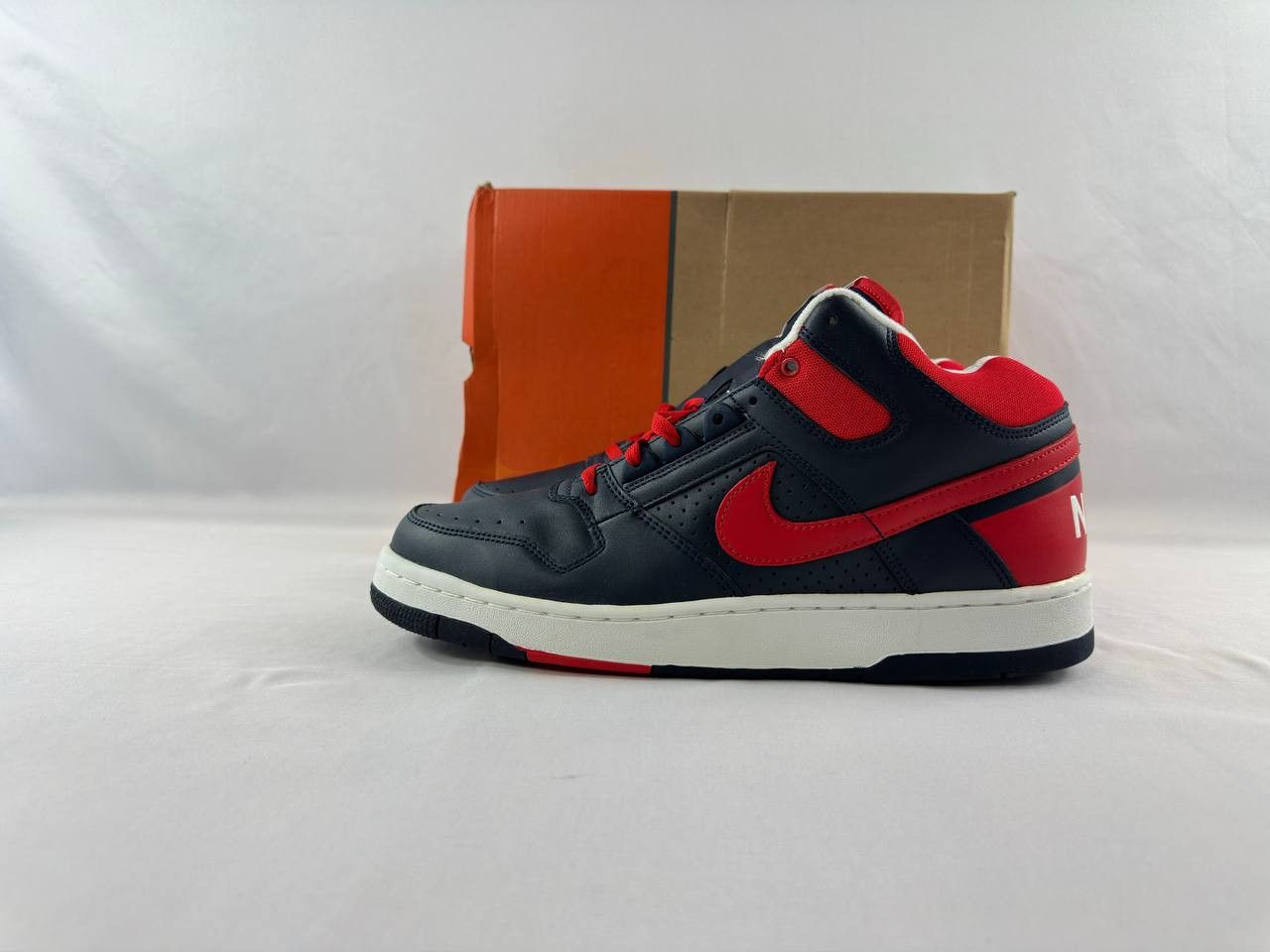 Nike Nike Delta Force 3/4 'Indiana' 2004 307723-461 Size US 13 / EU 46 - 6 Thumbnail