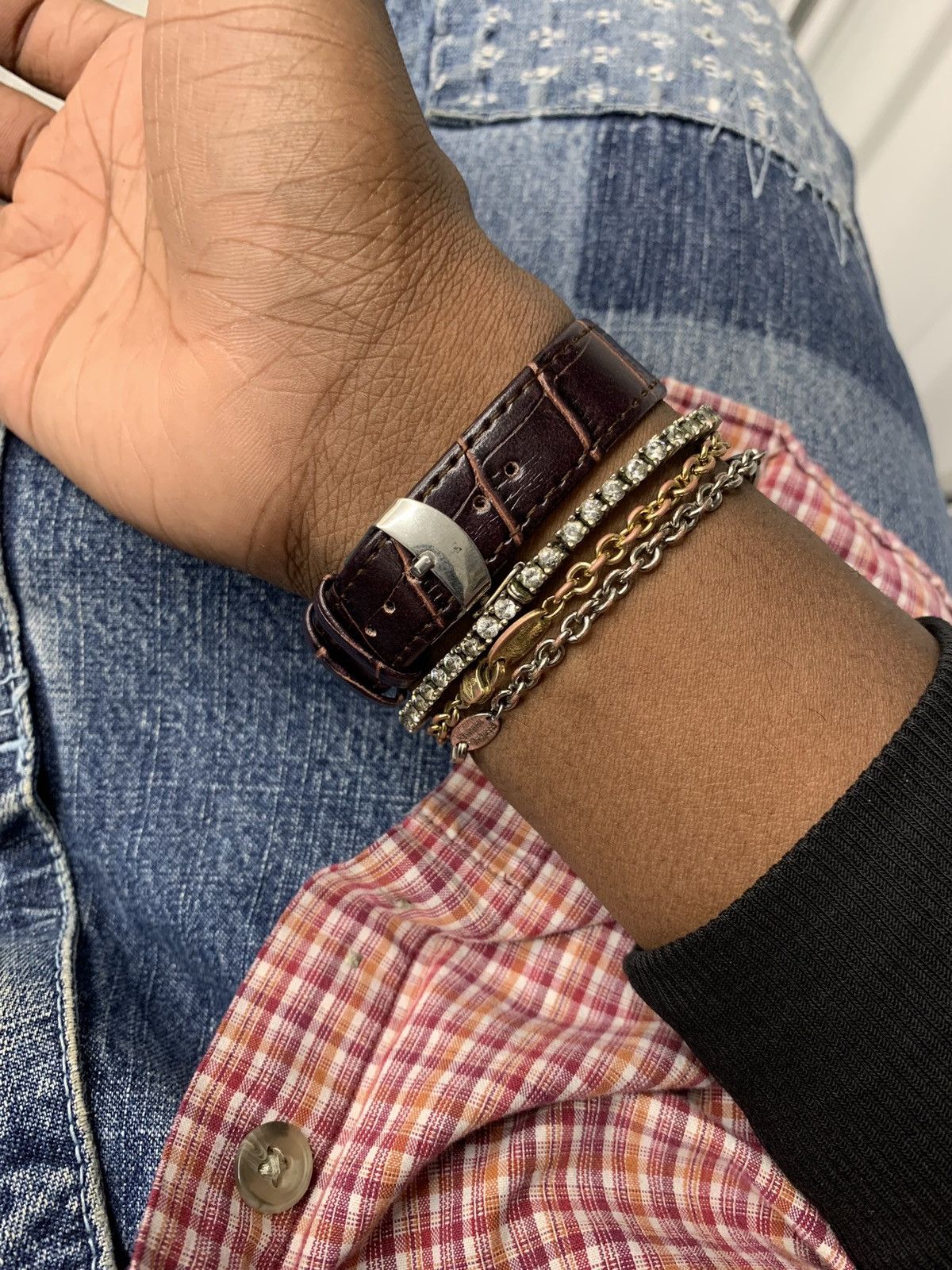 Vintage Vintage 90s vintage retro luxury style gold leather watch Size ONE SIZE - 3 Thumbnail