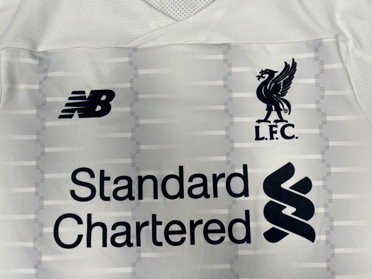New Balance LIVERPOOL 2019 2020 AWAY FOOTBALL SOCCER JERSEY NEW BALANCE Size US M / EU 48-50 / 2 - 3 Thumbnail