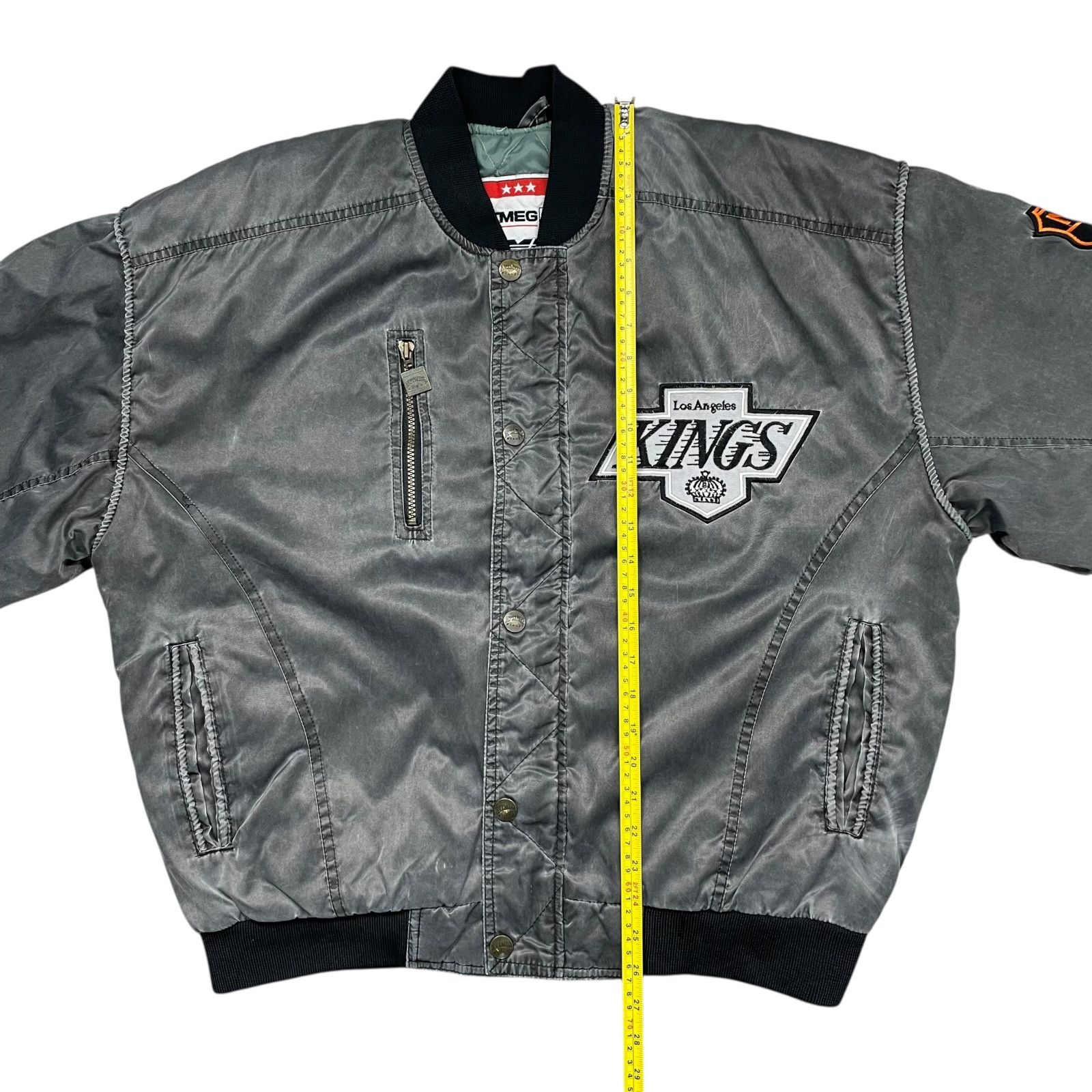NHL RARE VTG 90s LOS ANGELES KINGS GRETZKY NUTMEG SATIN JACKET M Size US M / EU 48-50 / 2 - 10 Thumbnail