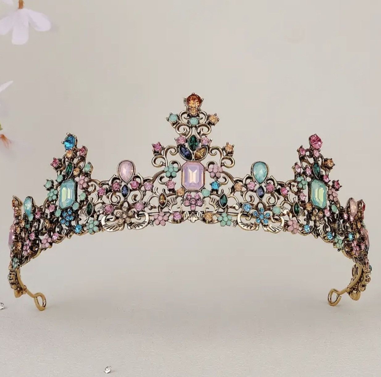 The Unbranded Brand Colorful Gemstone Alloy Crown Hairband Headband Size ONE SIZE - 1 Thumbnail