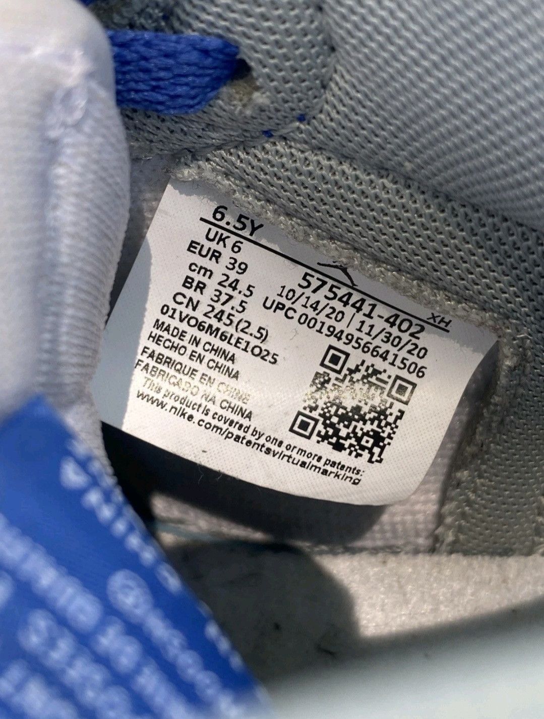 Jordan Brand Nike Air Jordan Retro 1 High OG GS Hyper Royal Size 6.5 Size US 6.5 / EU 39-40 - 8 Thumbnail