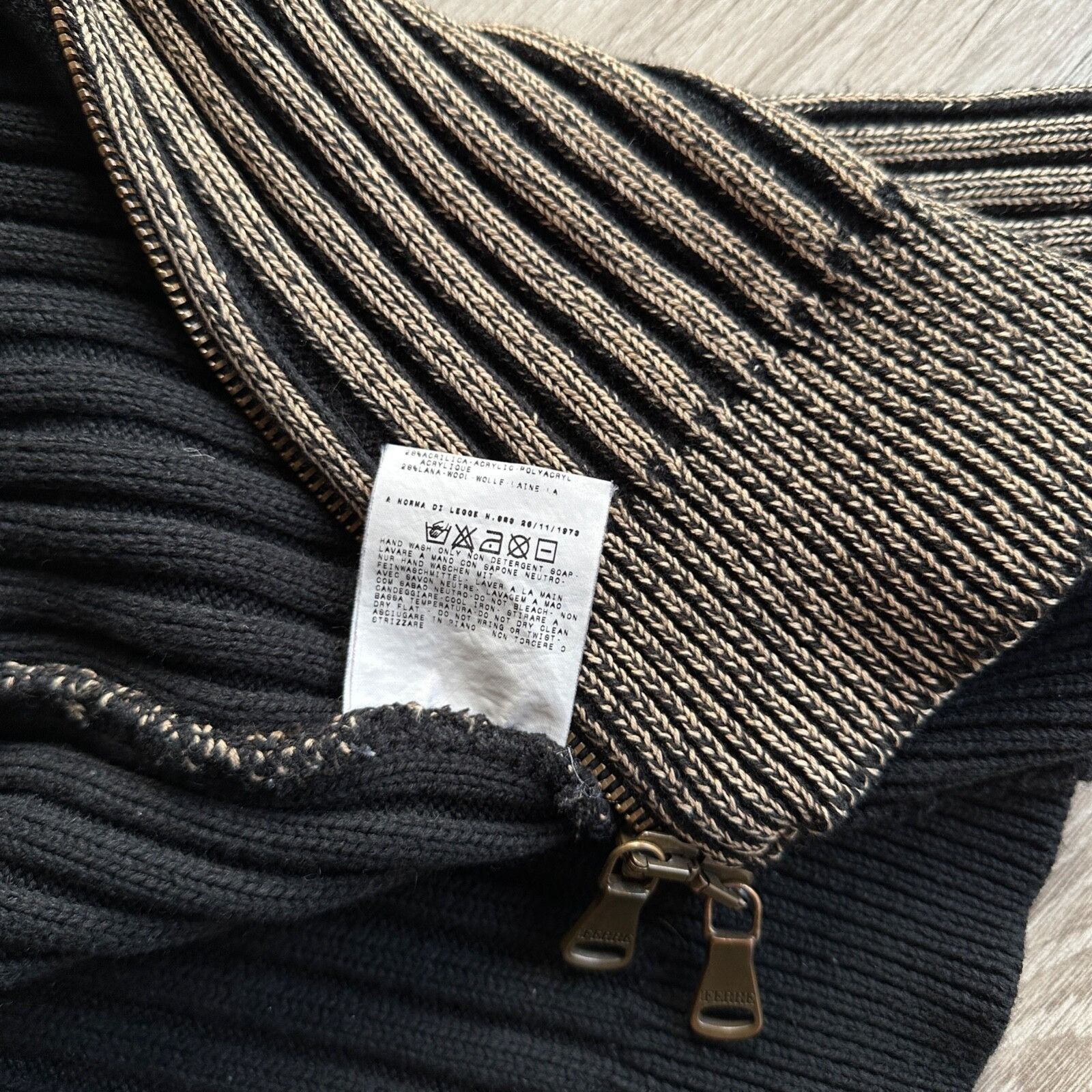 GF Ferre Ferre Jeans Vintage Y2K Ribbed Knitted Sweater 9262AC Size US XL / EU 56 / 4 - 6 Thumbnail
