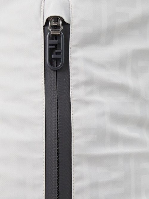 Fendi o1loc1c0824 Trousers in White Size 34" / US 12 / IT 48 - 3 Thumbnail