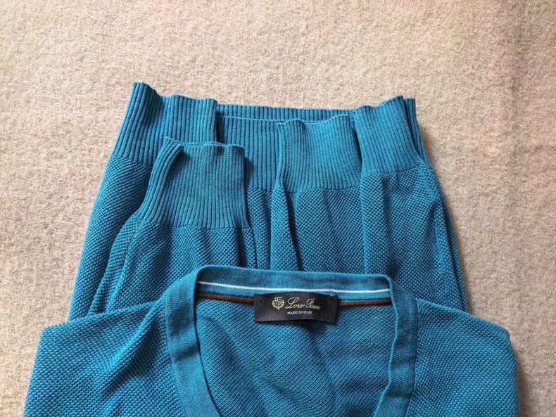 Loro Piana Men's Loro Piana V-Neck Sweater- Size US L / EU 52-54 / 3 - 3 Thumbnail