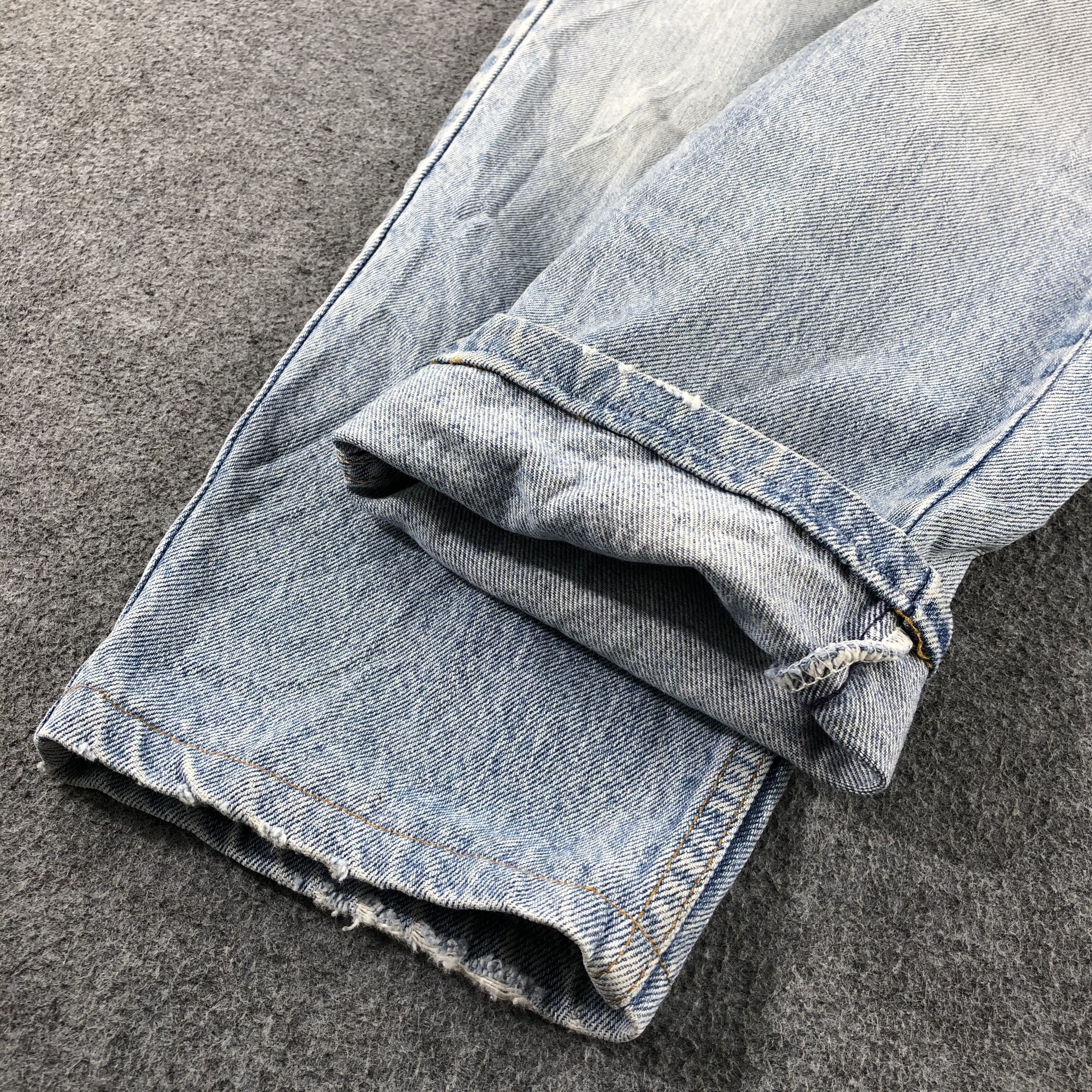 Levi's 90s Vintage Light Wash Levis 521 Jeans-J2672 Size US 30 / EU 46 - 6 Thumbnail