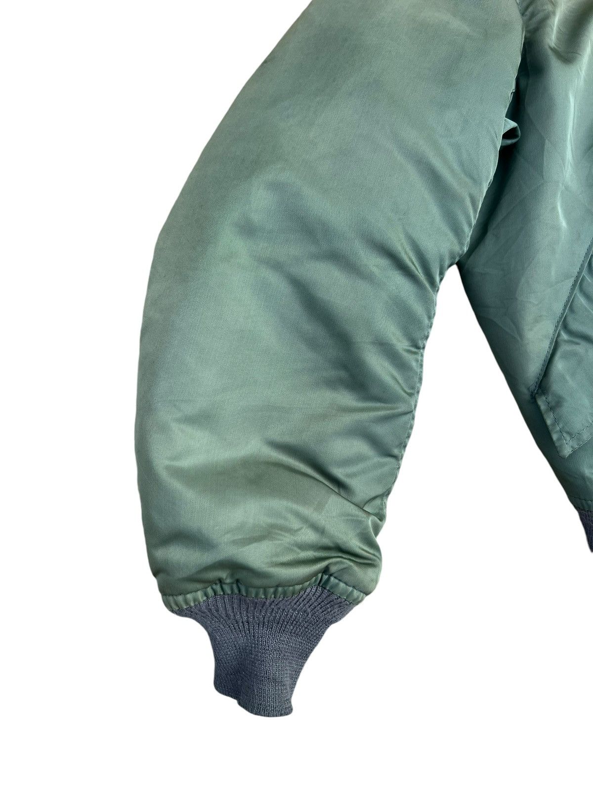 Avirex Vintage Avirex Sun Faded Olive Green MA-1 USAF Flight Jacket Size US S / EU 44-46 / 1 - 7 Thumbnail