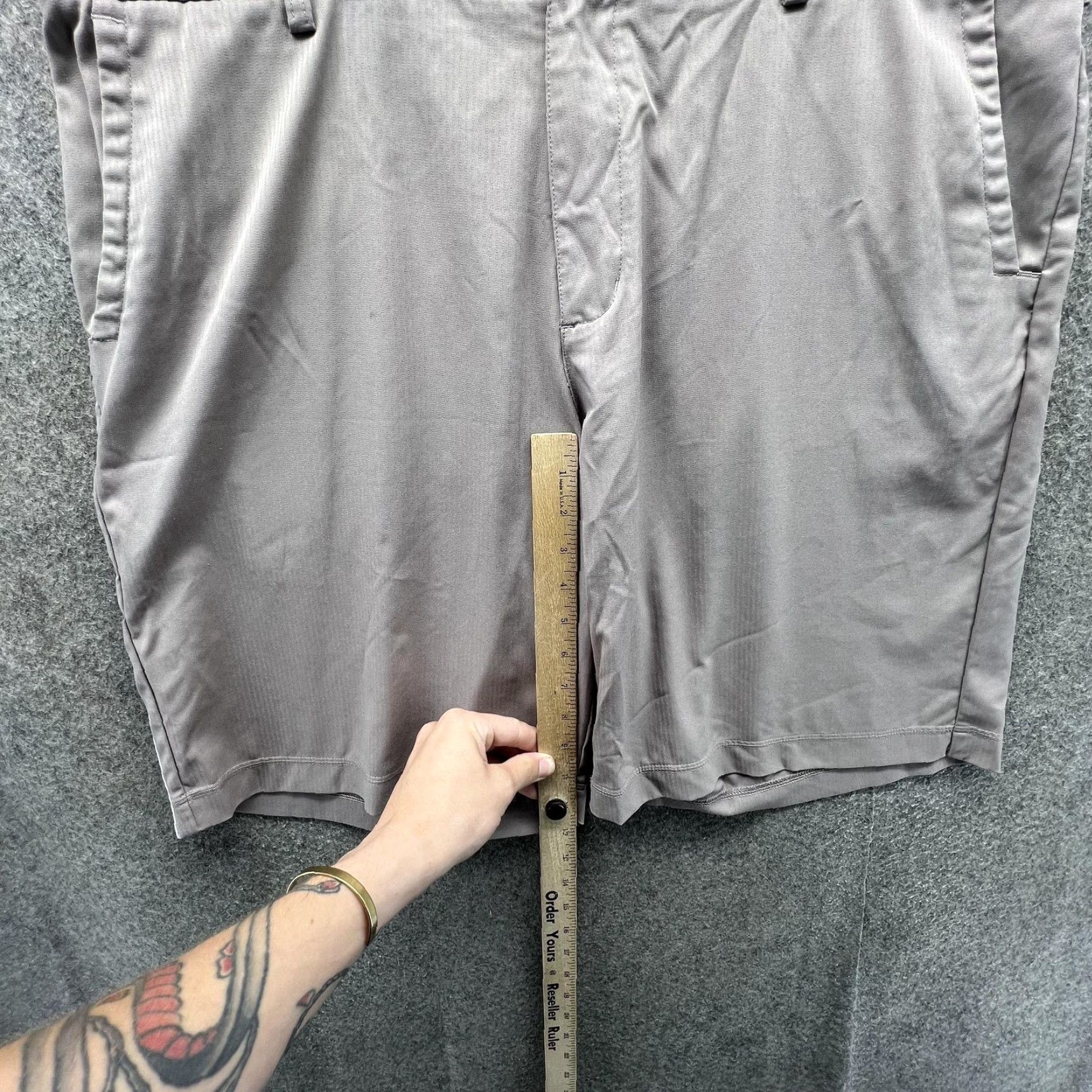 Adidas Adidas Shorts Mens 38 Gray Clima Golf Chino Microfiber Casual 10 Inseam Size US 38 / EU 54 - 6 Thumbnail