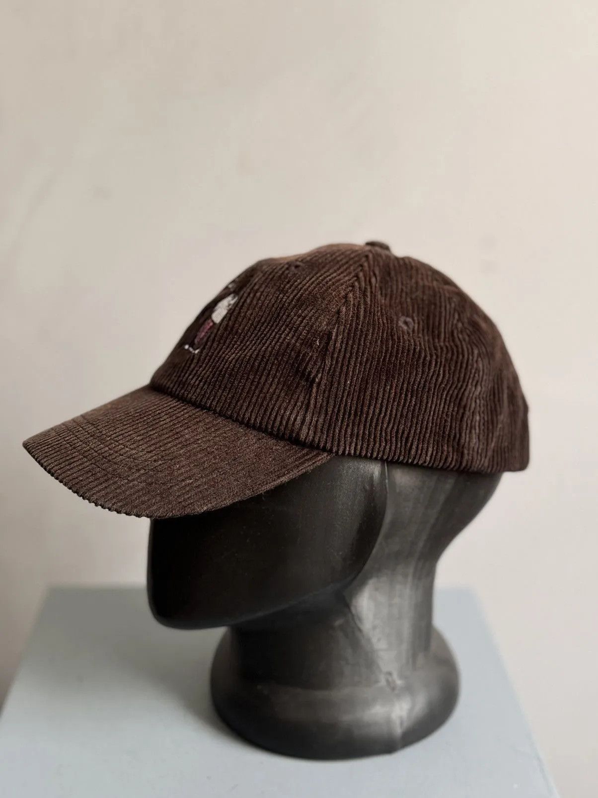 Stussy USA Stussy Velvet Hat gap vintage streetwear Stussy big logo Size ONE SIZE - 4 Thumbnail