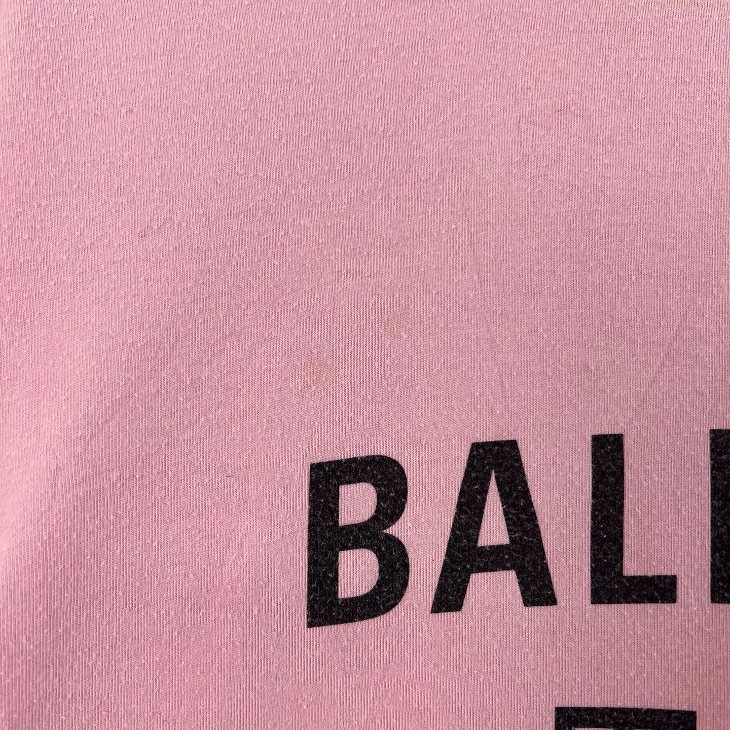 Balenciaga Balenciaga Seven-Language Print Short Sleeve T-shirt K12 Size US S / EU 44-46 / 1 - 6 Thumbnail