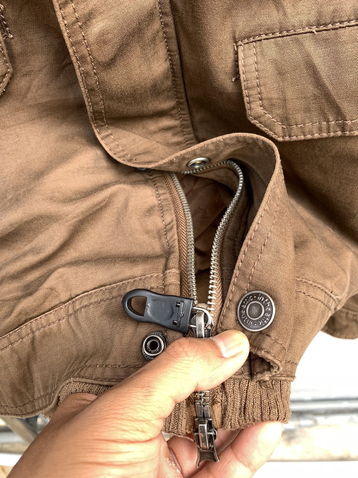 In The Attic Rare In The Attic Multi Pocket Like Detroit Carrhart Jacket Size US L / EU 52-54 / 3 - 7 Thumbnail