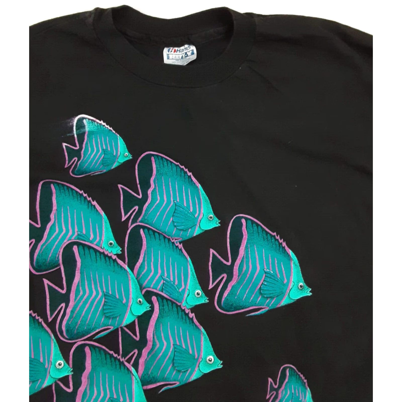 Hanes VINTAGE Hanes USA Made Blue Fish T-Shirt XL - Harly Quinn Divers 1990s - Unisex Adults - Short Sleeve Crew Neck Cotton Canvas - USA Theme Size US XL / EU 56 / 4 - 2 Thumbnail