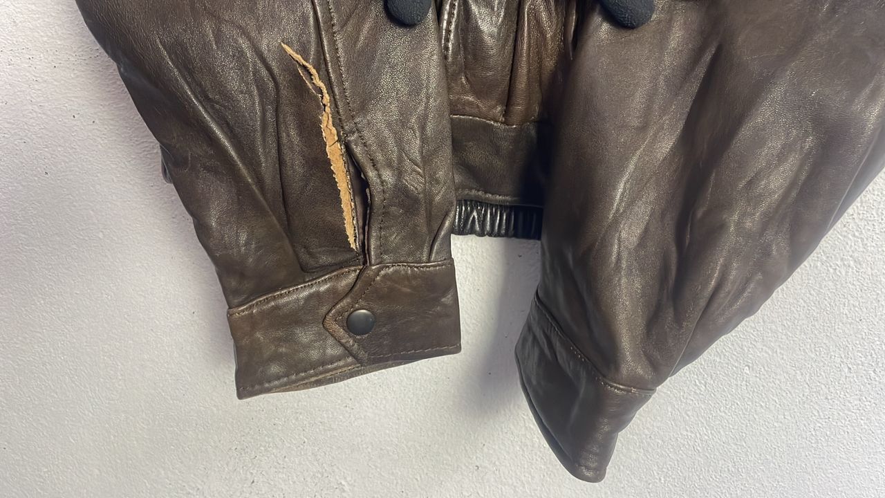 Designer Vintage U.S ARMED FORCES AVIATOR JACKET Size US L / EU 52-54 / 3 - 2 Thumbnail