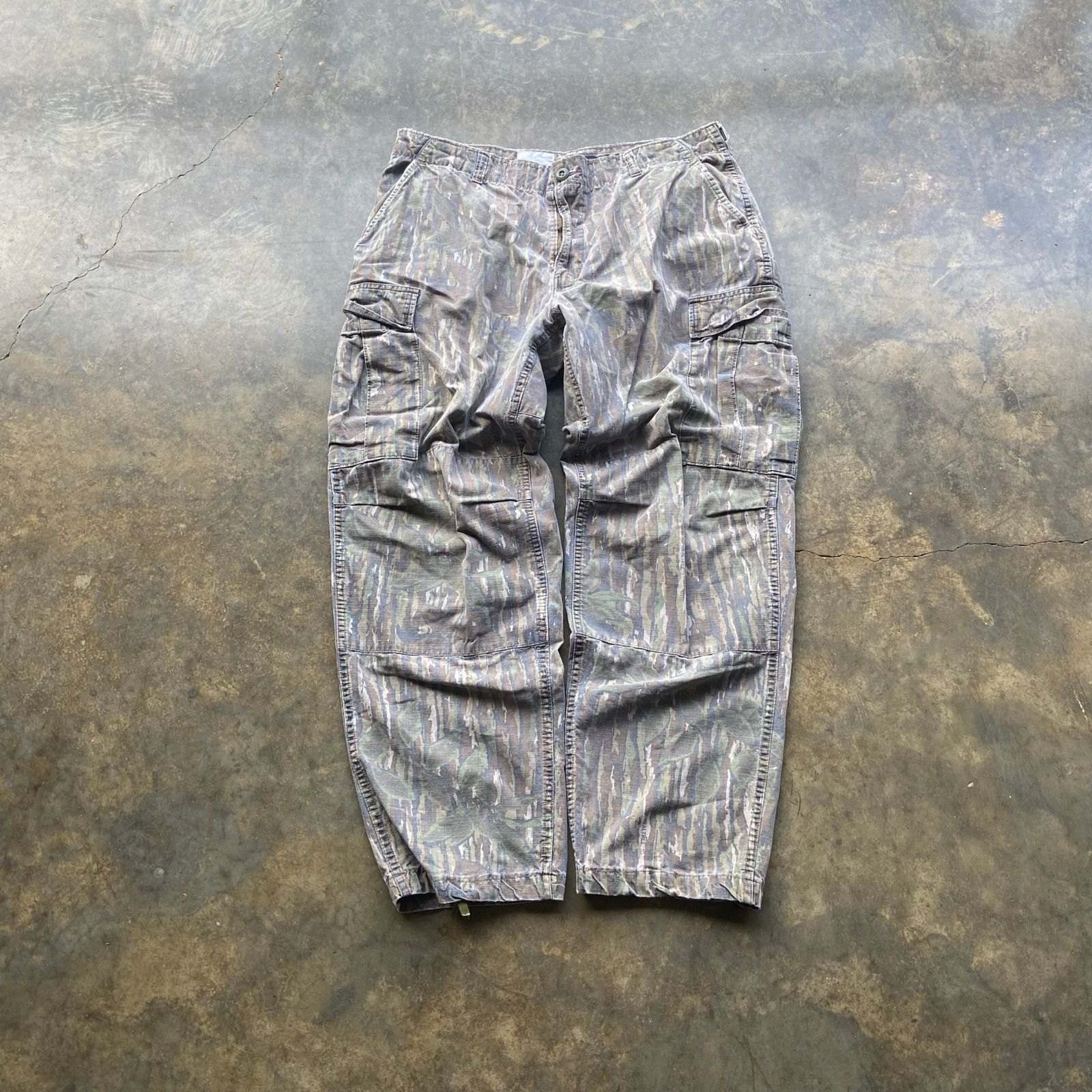 Mossy Oaks True Vintage Baggy Tree Camo Cargo Hunting Pants Size US 36 / EU 52 - 2 Thumbnail