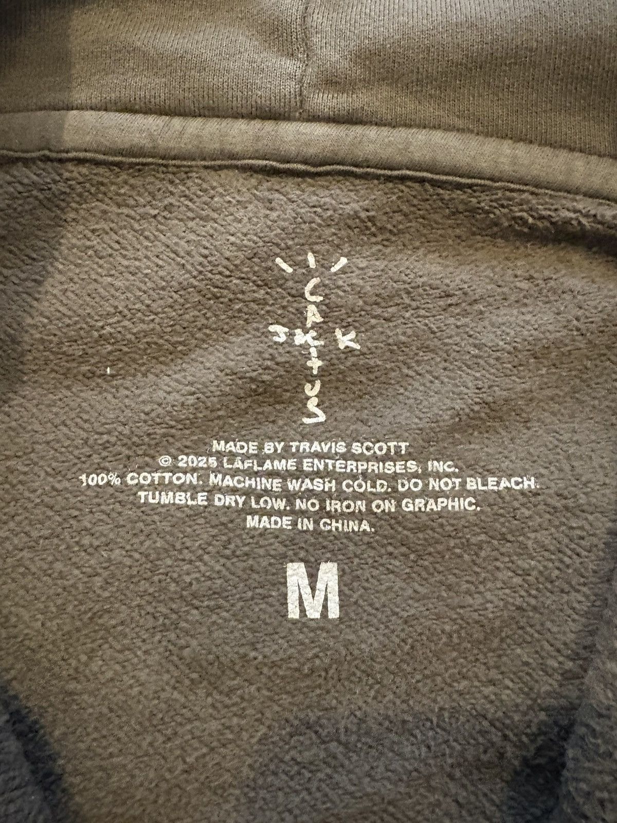 Travis Scott Travis Scott Coachella ‘25 Birds Zip-Up Hoodie Size US M / EU 48-50 / 2 - 6 Thumbnail