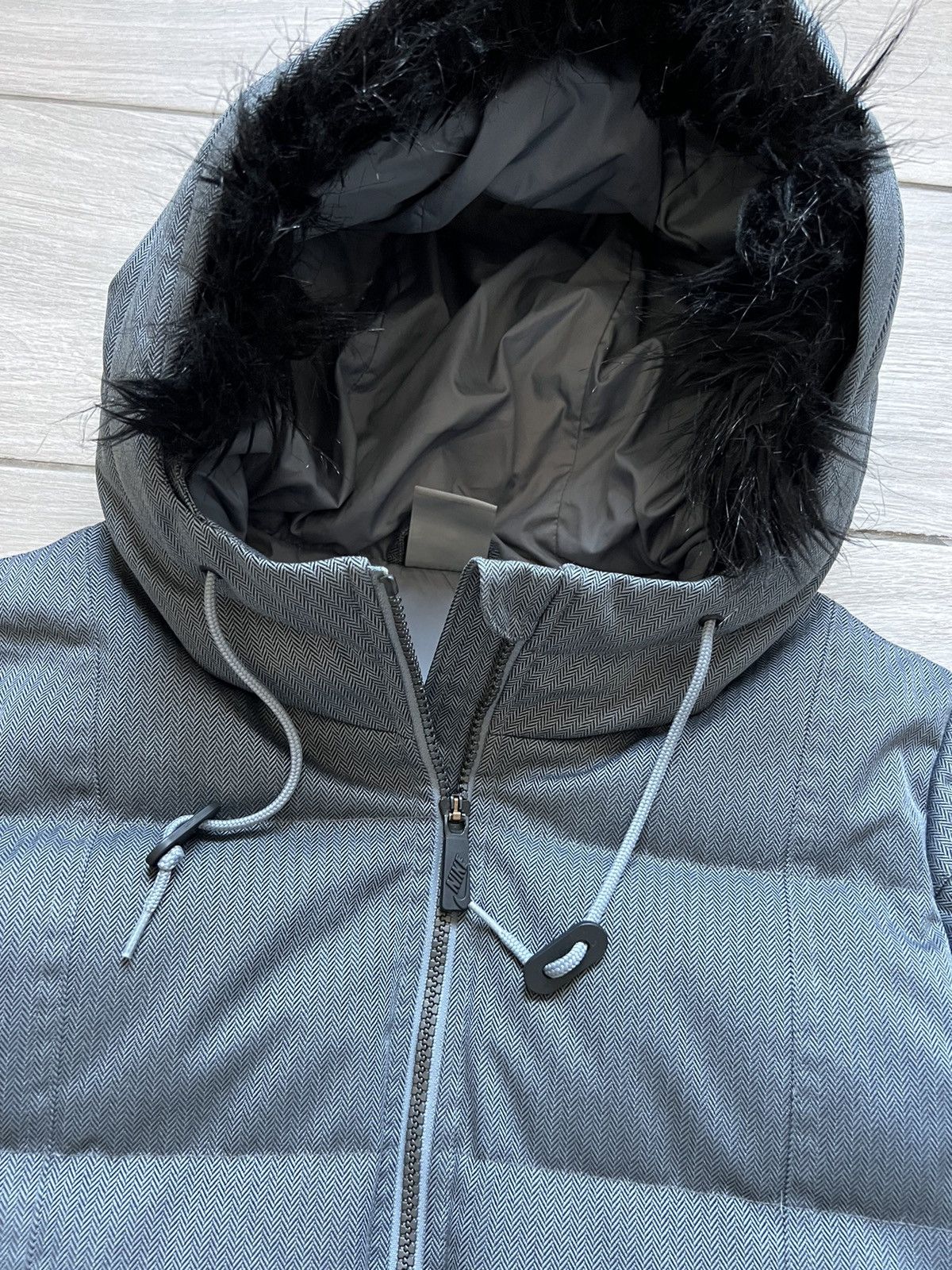 Nike Vintage Woman Nike Puffer Bomber Jacket Rare Small Swoosh Size S / US 4 / IT 40 - 9 Thumbnail