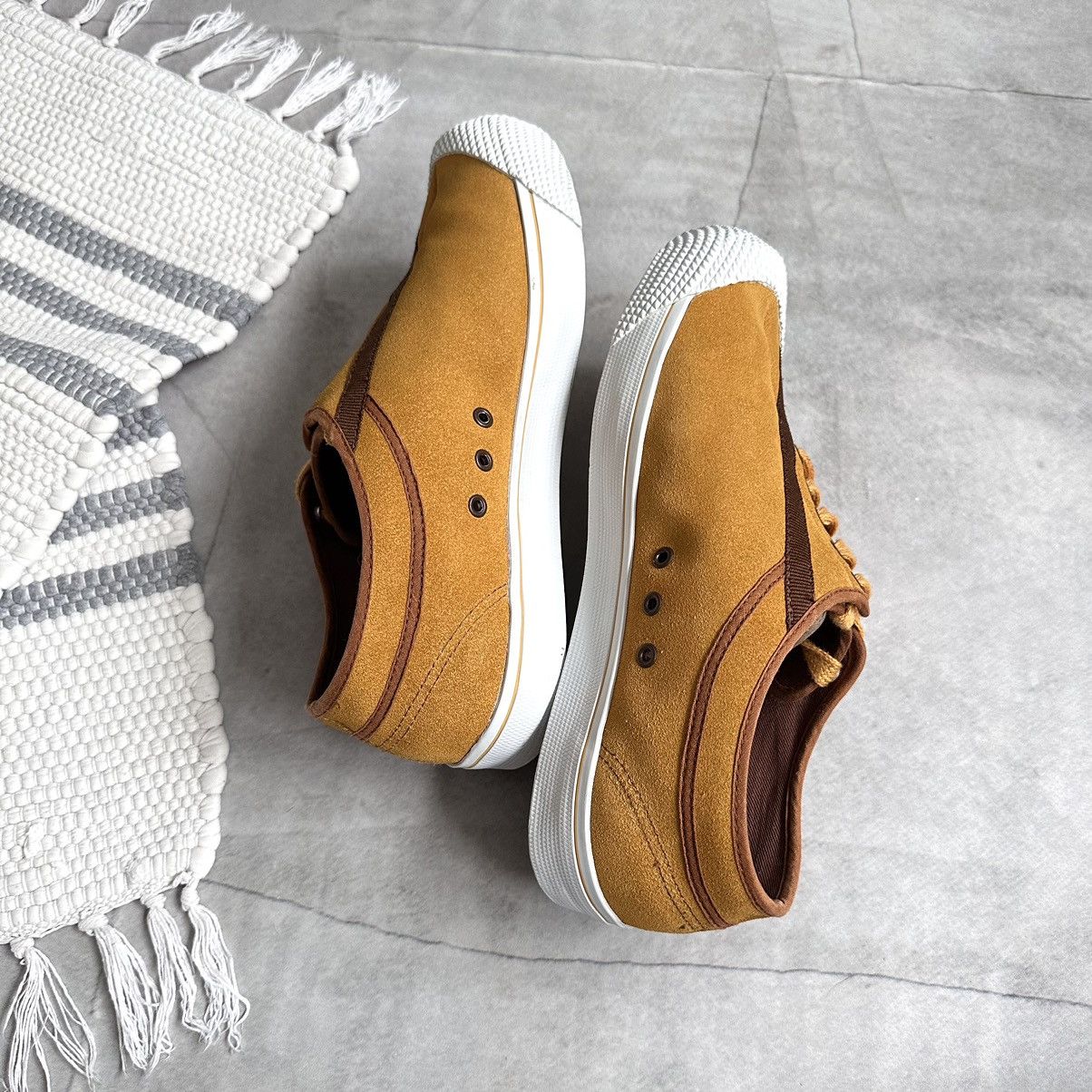 ASH × Diesel × Miss Sixty RARE Miss Sixty Side Lace Up Sneakers Shoes Converse Vibe Size US 7 / IT 37 - 8 Thumbnail