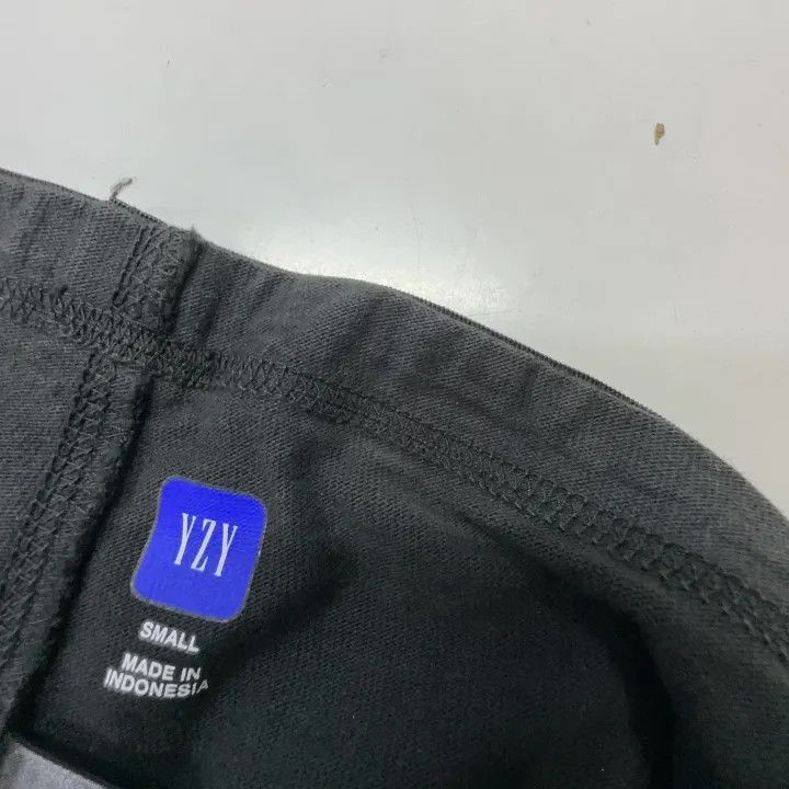 Balenciaga Balenciaga YEEZY x Gap x Balenciaga Casual Trousers -2507 Size US 32 / EU 48 - 2 Thumbnail