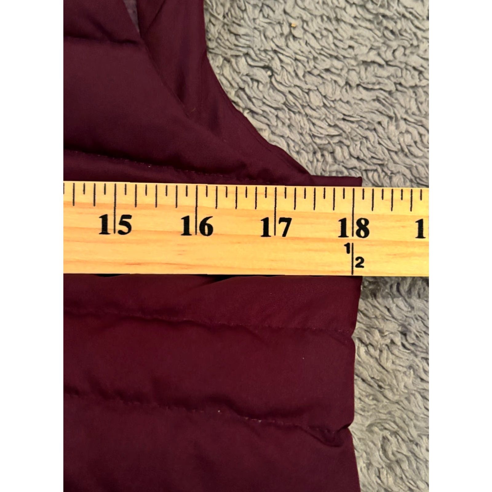 Vintage VINTAGE Alpine Design Womens Down Puffer Vest Sleeveless Zip Hooded Removable Fur Trim Wool Ski Red Small Womens Size S / US 4 / IT 40 - 3 Thumbnail