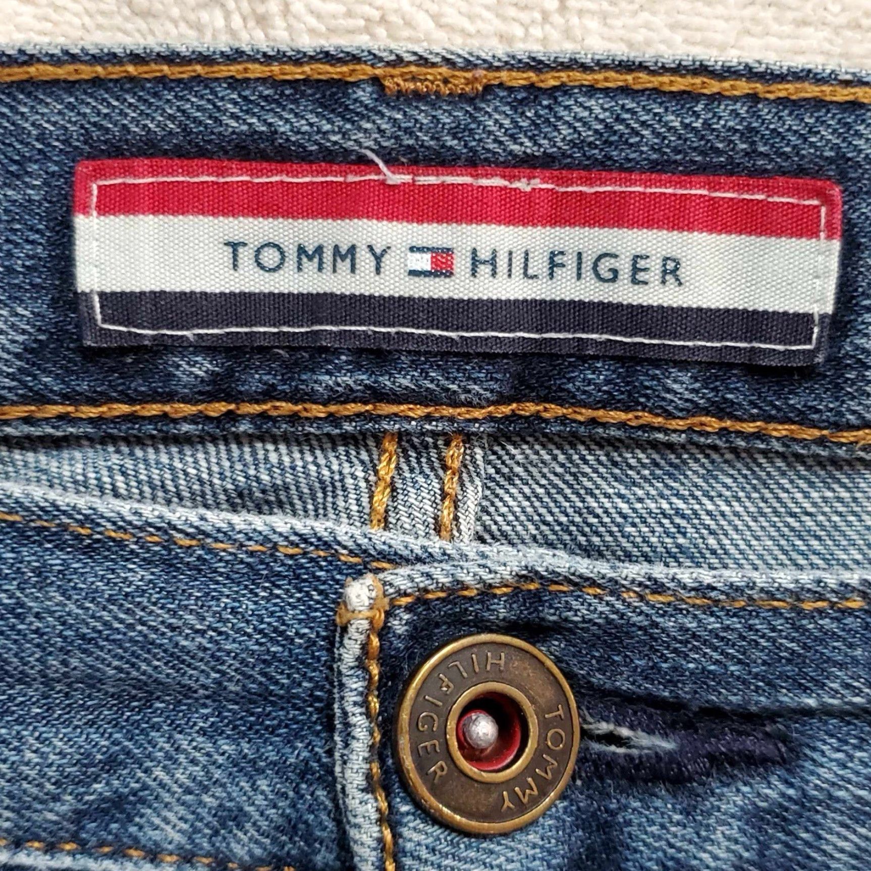 Tommy Hilfiger VINTAGE Tommy Hilfiger Jeans Mens 36x28 Hip Hop Streetwear Blue Straight Denim Size US 36 / EU 52 - 2 Thumbnail