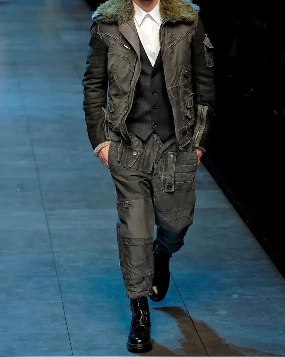 Dolce & Gabbana AW2011 Dolce & Gabbana Neutral Multiple Pocket Cargo Pants Size US 33 - 1 Thumbnail