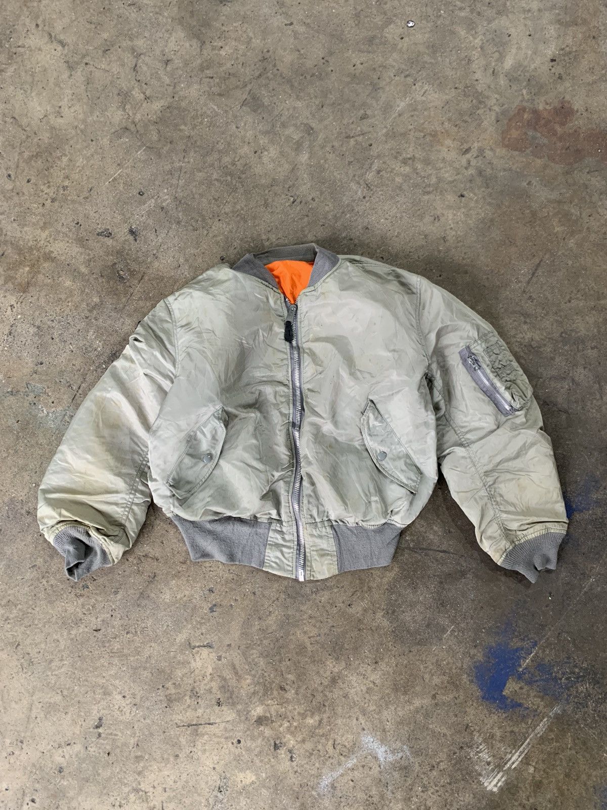 Alpha Industries Alpha Industries MA-1 Bomber Jacket Size US XL / EU 56 / 4 - 1 Thumbnail