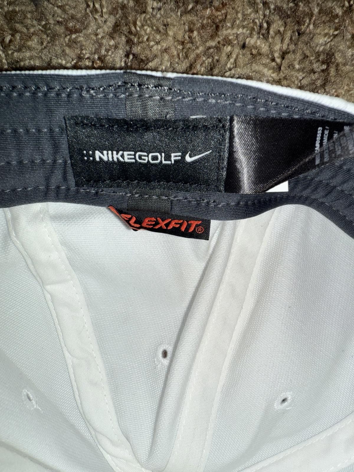 Nike Nike Adult Unisex White Golf Flat Bill Cap Sample Size ONE SIZE - 8 Thumbnail