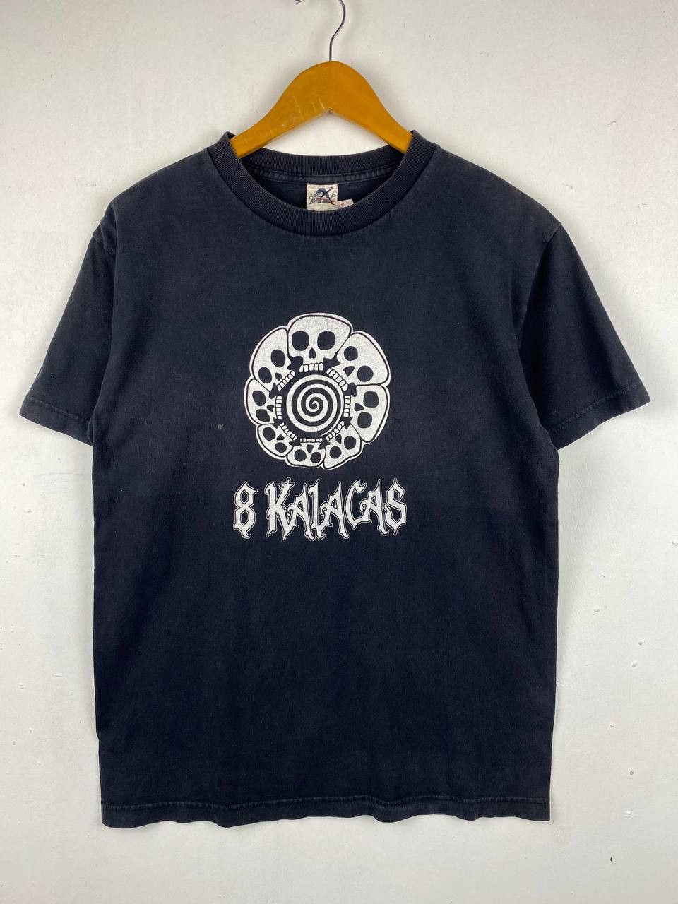 Band Tees vintage RARE 8 kalacas ska core band tee nice design Size US M / EU 48-50 / 2 - 1 Thumbnail