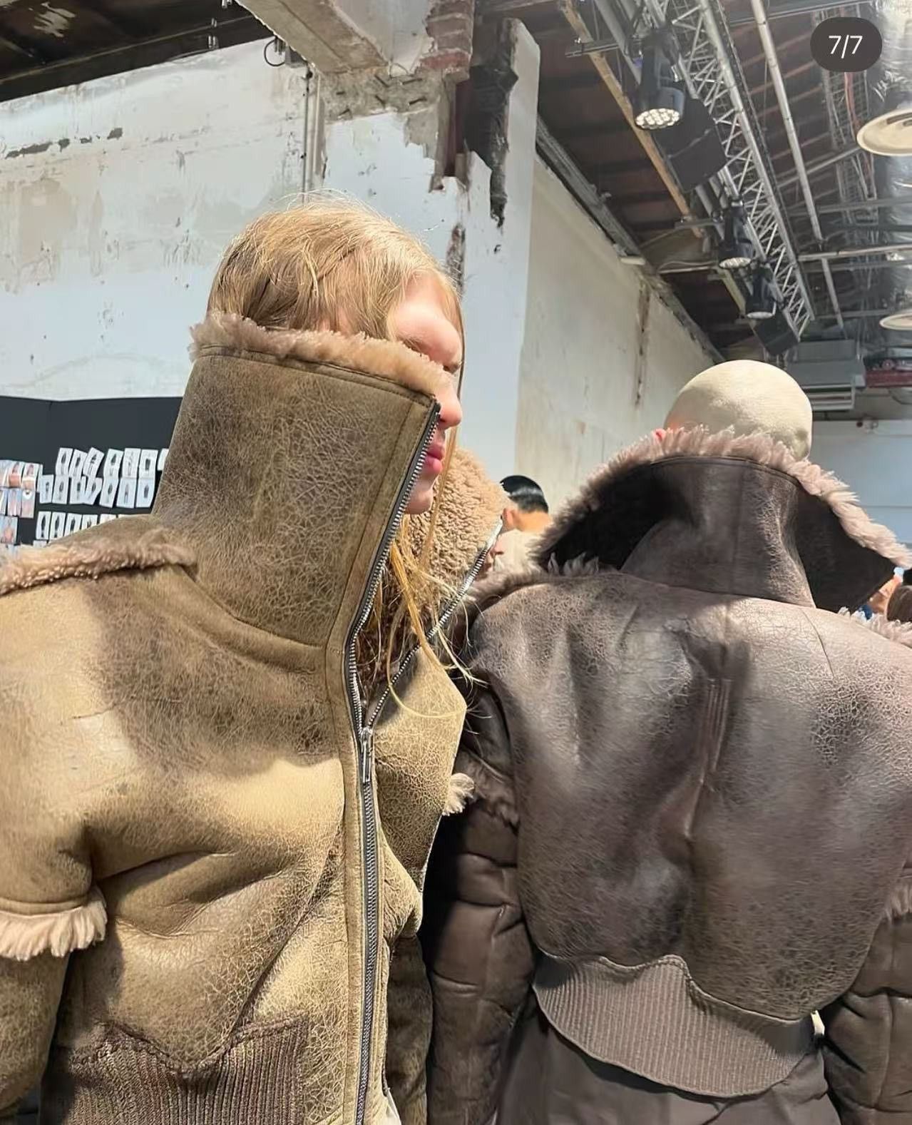 Rick Owens Rick owens25FW Drakula DRACUCOLLAR Bomber Size US M / EU 48-50 / 2 - 11 Thumbnail