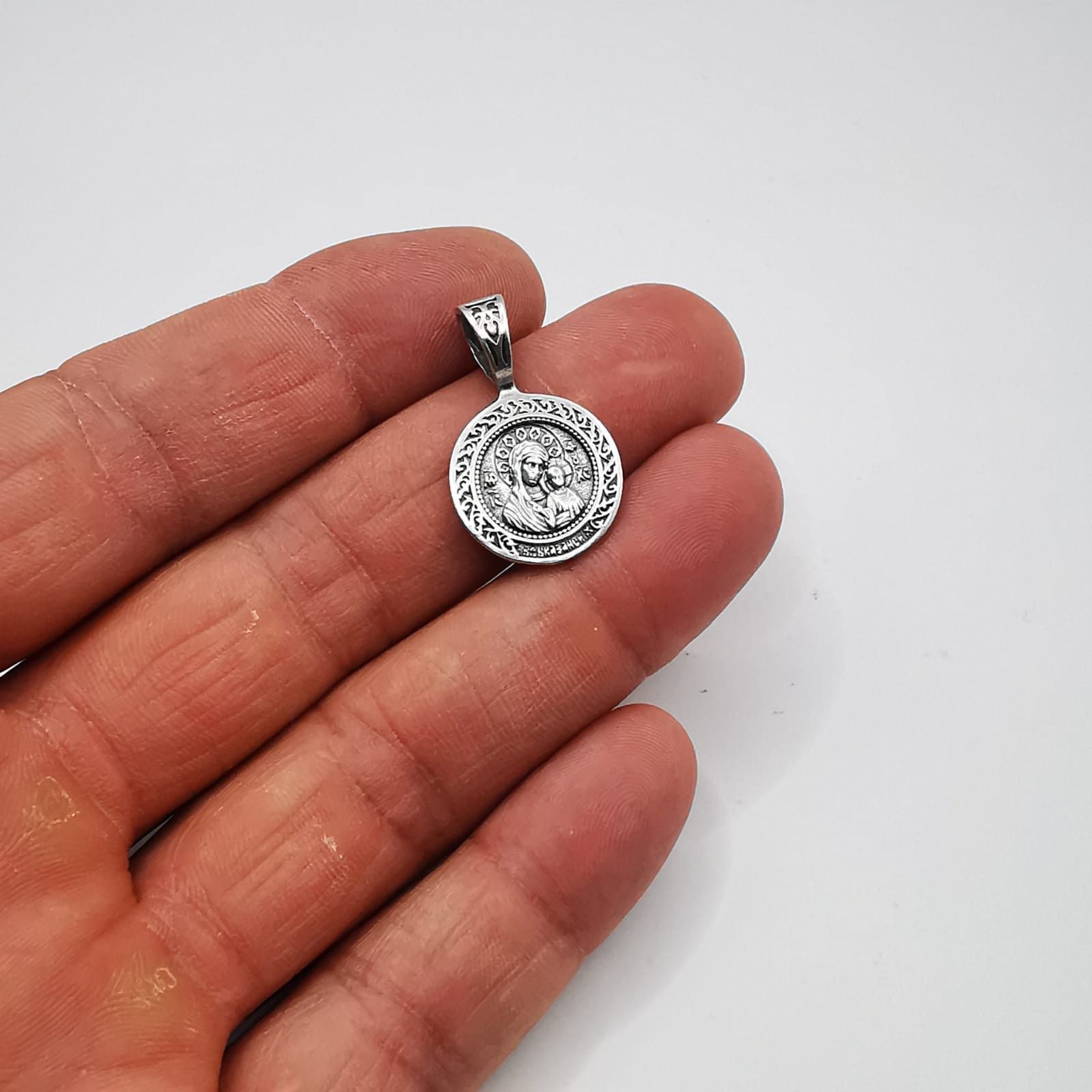 Sterling Silver Vintage Pendant Our Lady of Kazan 925 Sterling Silver 3,57g Size ONE SIZE - 3 Thumbnail