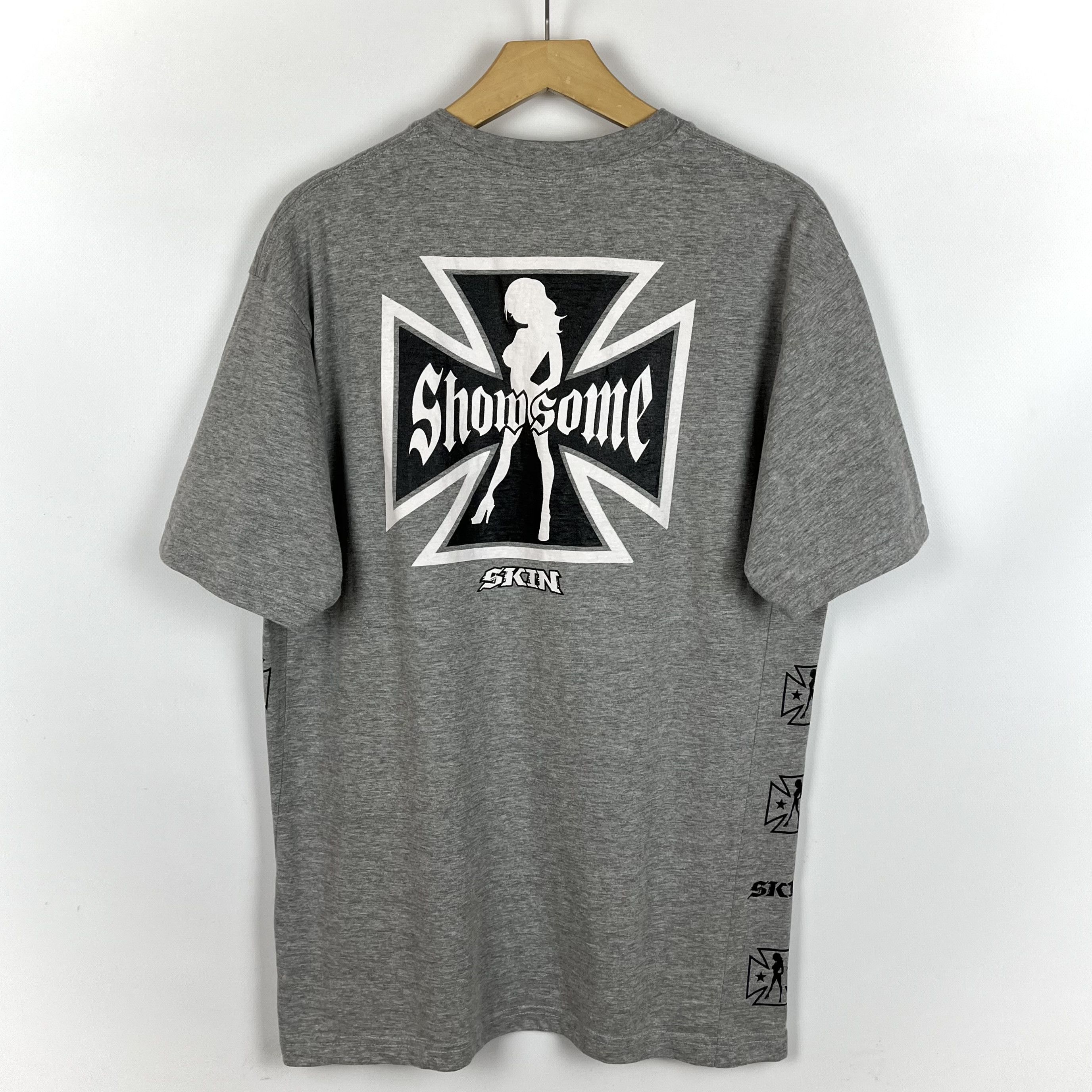 Hook-Ups Vintage Skin Industries Y2K “Show Some” T Shirt 2000’s Size US L / EU 52-54 / 3 - 1 Thumbnail
