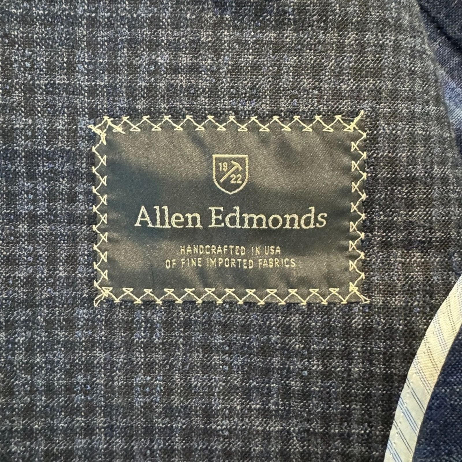 Allen Edmonds Men's Allen Edmonds Basket Weave Blue Blazer Size 42R - 4 Thumbnail