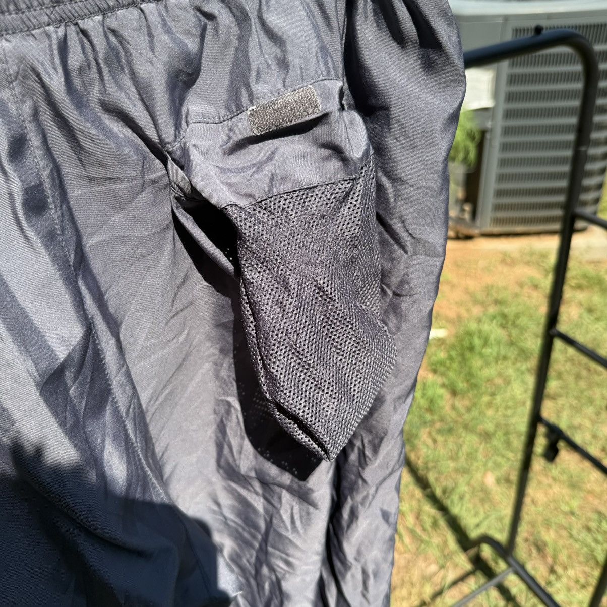 Old Navy Old Navy Track Pants – XL, Lightweight & Stylish Size US 36 / EU 52 - 6 Thumbnail