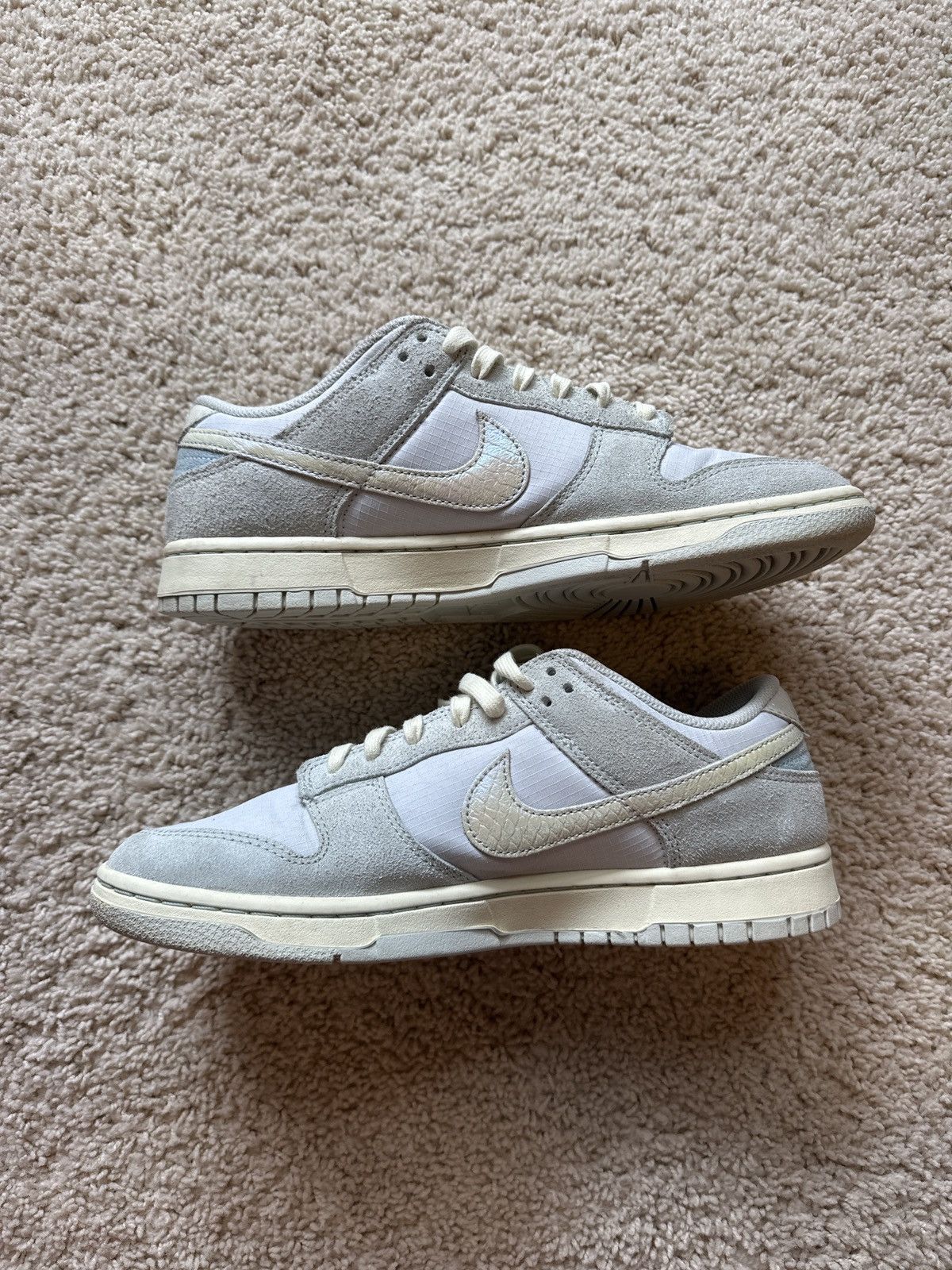 Nike dunks beaverton fish