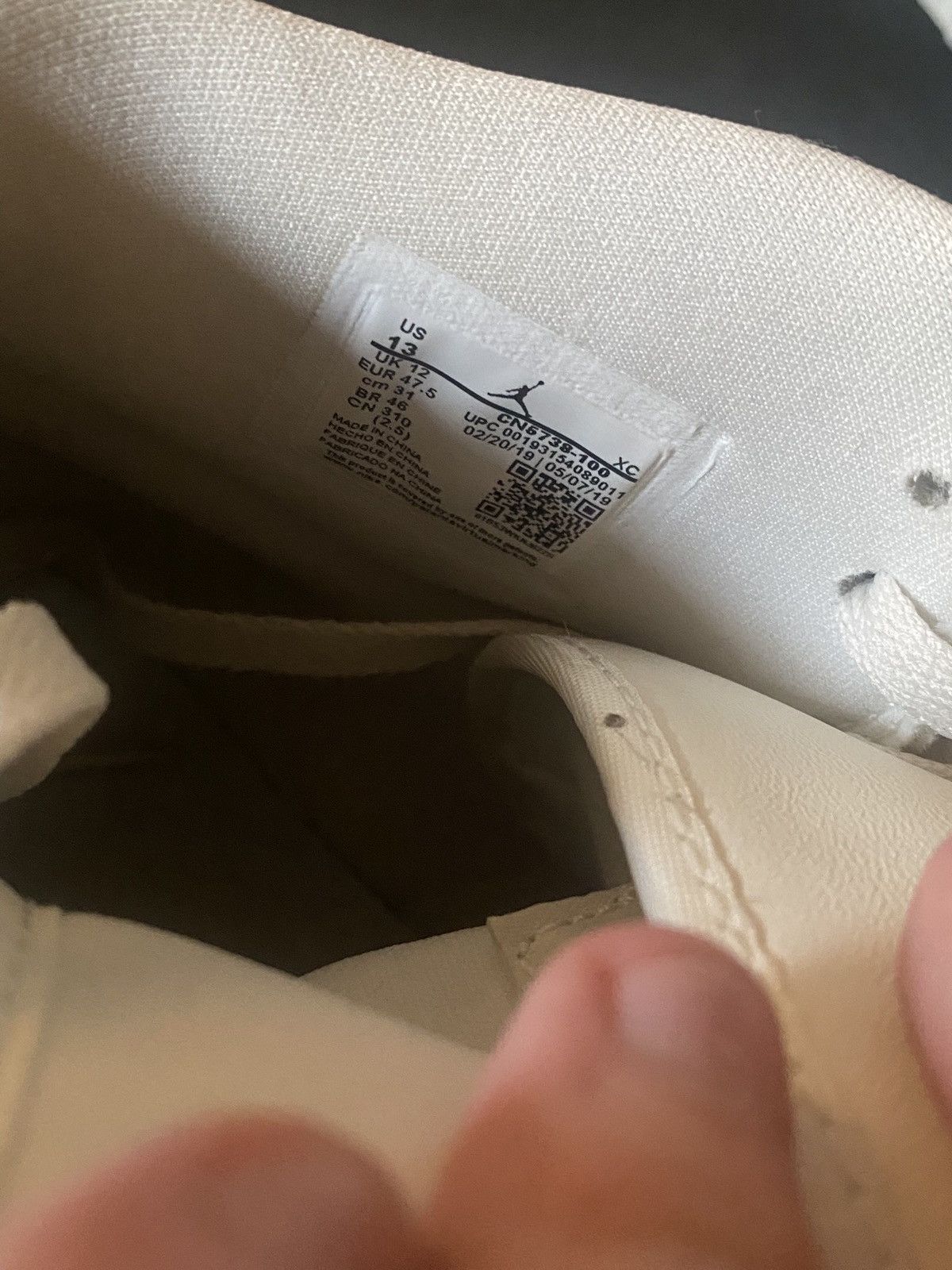 Comme des Garcons Comme Des Garçons - CDG Jordan 1s Size US 13 / EU 46 - 9 Thumbnail