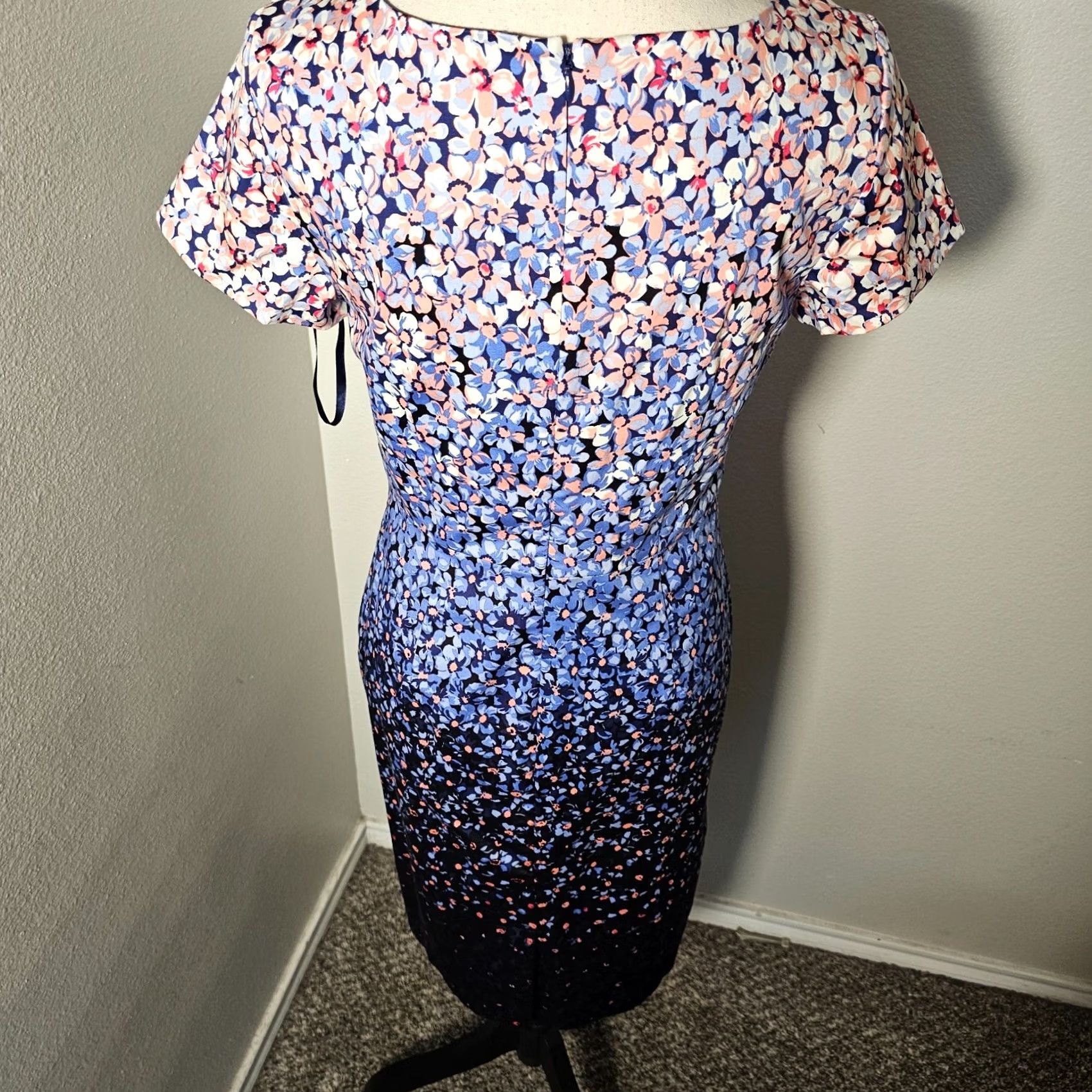 Talbots Talbots Womens Dress Size 2 Blue Flowers Sleeveless Round Neck Zipper Knee Length Pencil Dress Size XS / US 0-2 / IT 36-38 - 3 Thumbnail