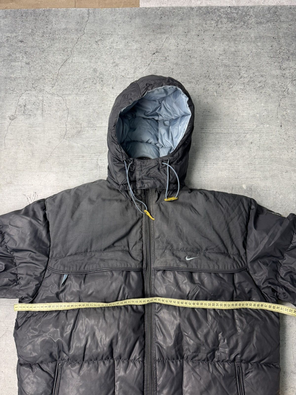 Nike Vintage Nike Distressed Retro Puffer Down Jacket Size US L / EU 52-54 / 3 - 9 Thumbnail
