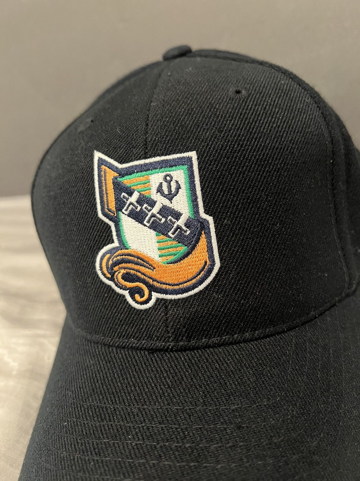 NFL × Vintage Vintage Amsterdam Admirals NFL x Reebok Hat Size ONE SIZE - 3 Thumbnail