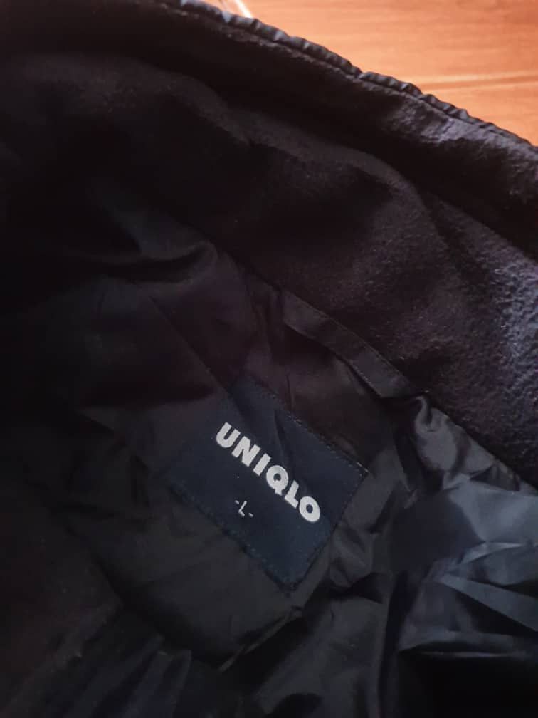 Uniqlo Uniqlo black colour puffer jacket Size US L / EU 52-54 / 3 - 2 Thumbnail