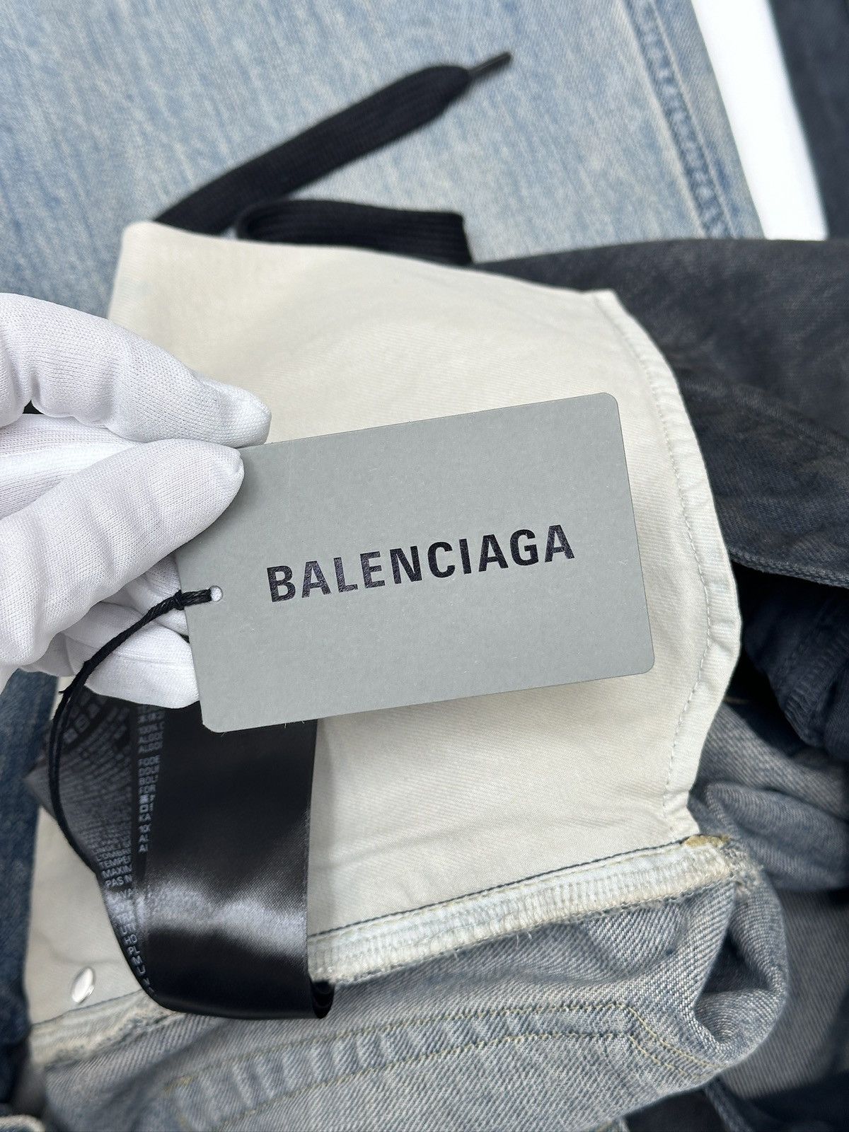 Balenciaga Balenciaga 50/50 Baggy & Flare Denim Pants Size US 32 / EU 48 - 12 Thumbnail