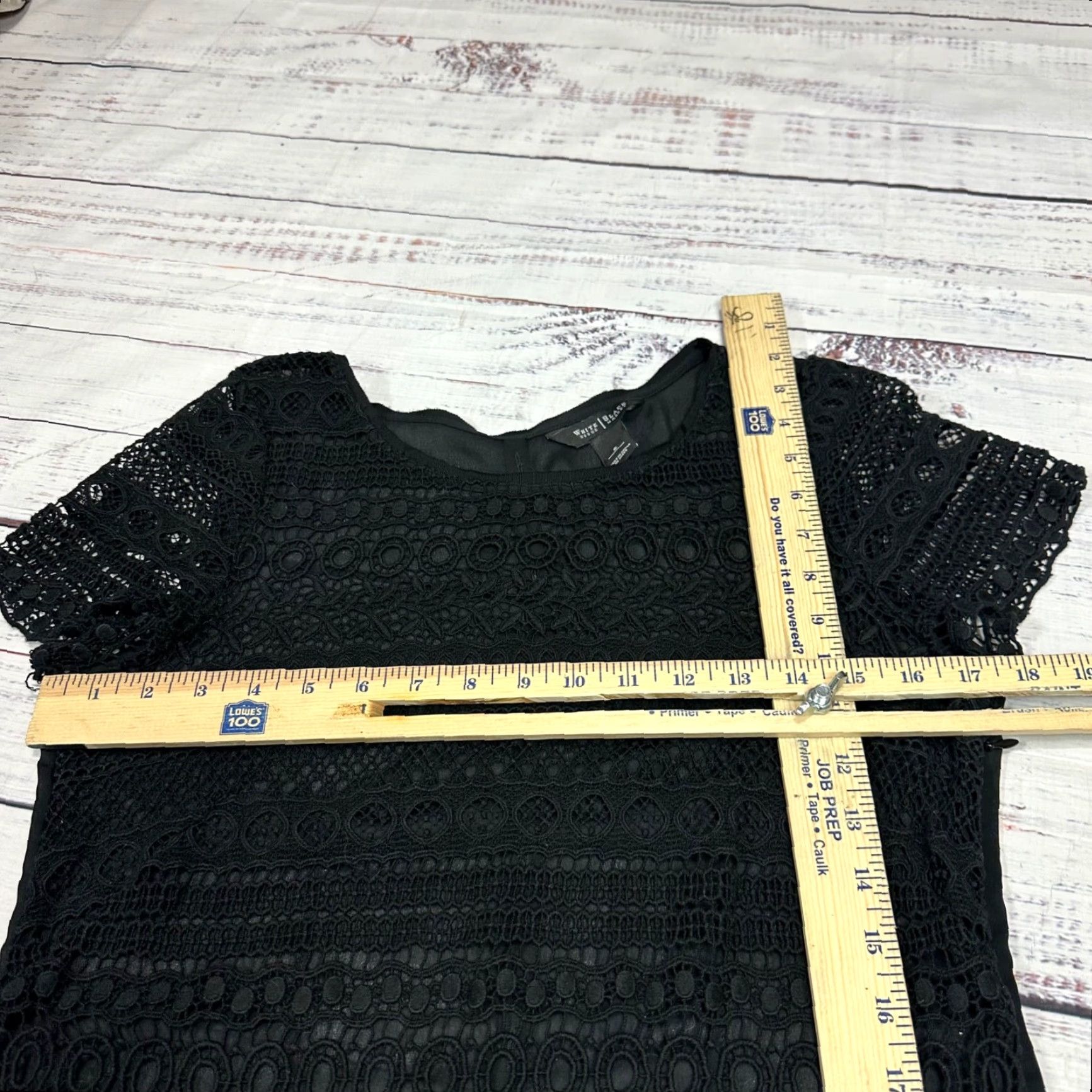 White House Black Market White House Black Market Blouse Womens Lace Front Top Sz 6 Black Cotton Short Cap Slv Size M / US 6-8 / IT 42-44 - 3 Thumbnail
