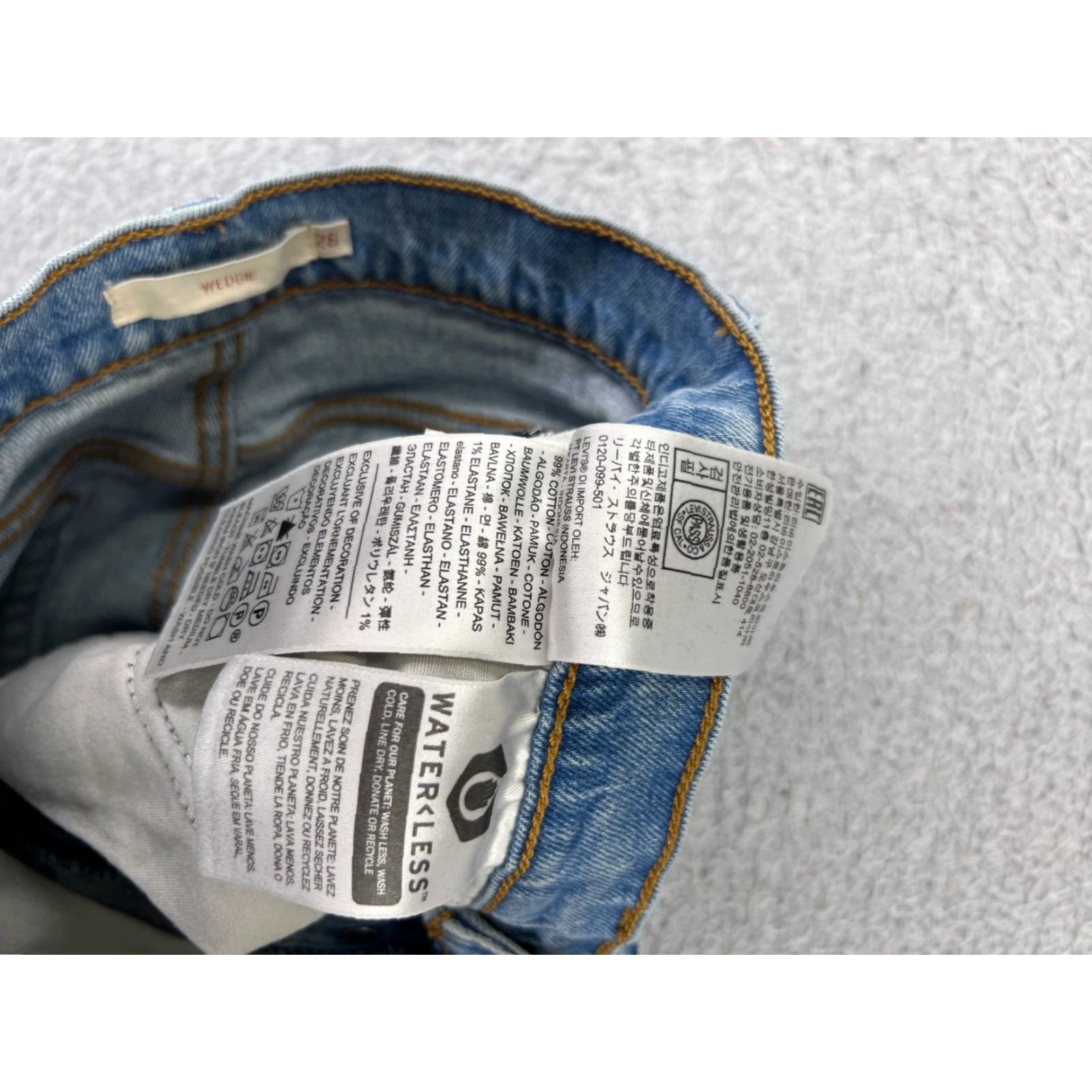 Levi's VINTAGE Levis Premium Jeans Womens 26 Blue Denim Levi's Wedgie Fit Mid Rise Distressed Stretch 5-Pocket Size 26" / US 2 / IT 38 - 5 Thumbnail