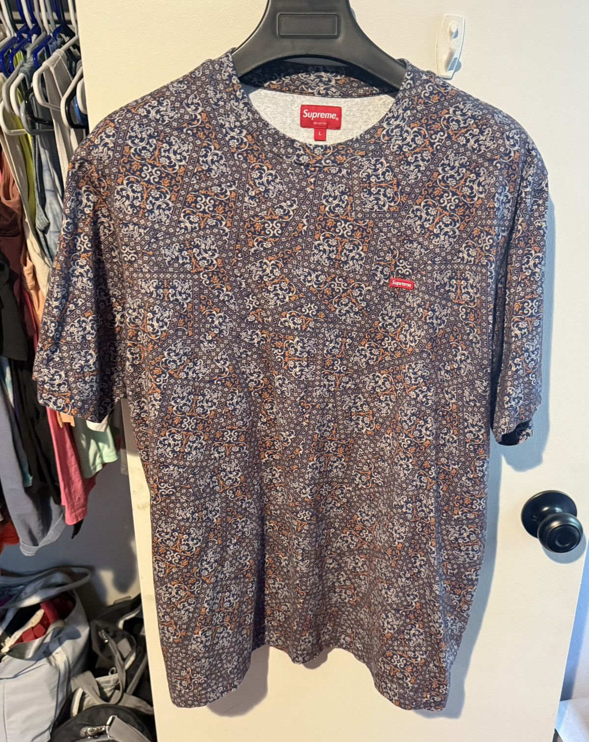 Supreme Supreme Small Box Logo Navy Floral Cards Size Large Size US L / EU 52-54 / 3 - 1 Thumbnail
