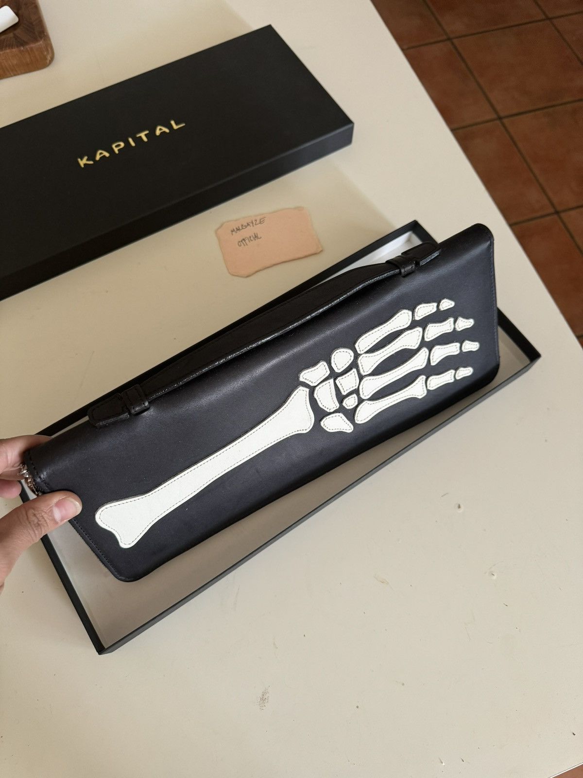 Kapital KAPITAL BONE HAND JOURNEY PASS CASE WALLET Size ONE SIZE - 1 Thumbnail
