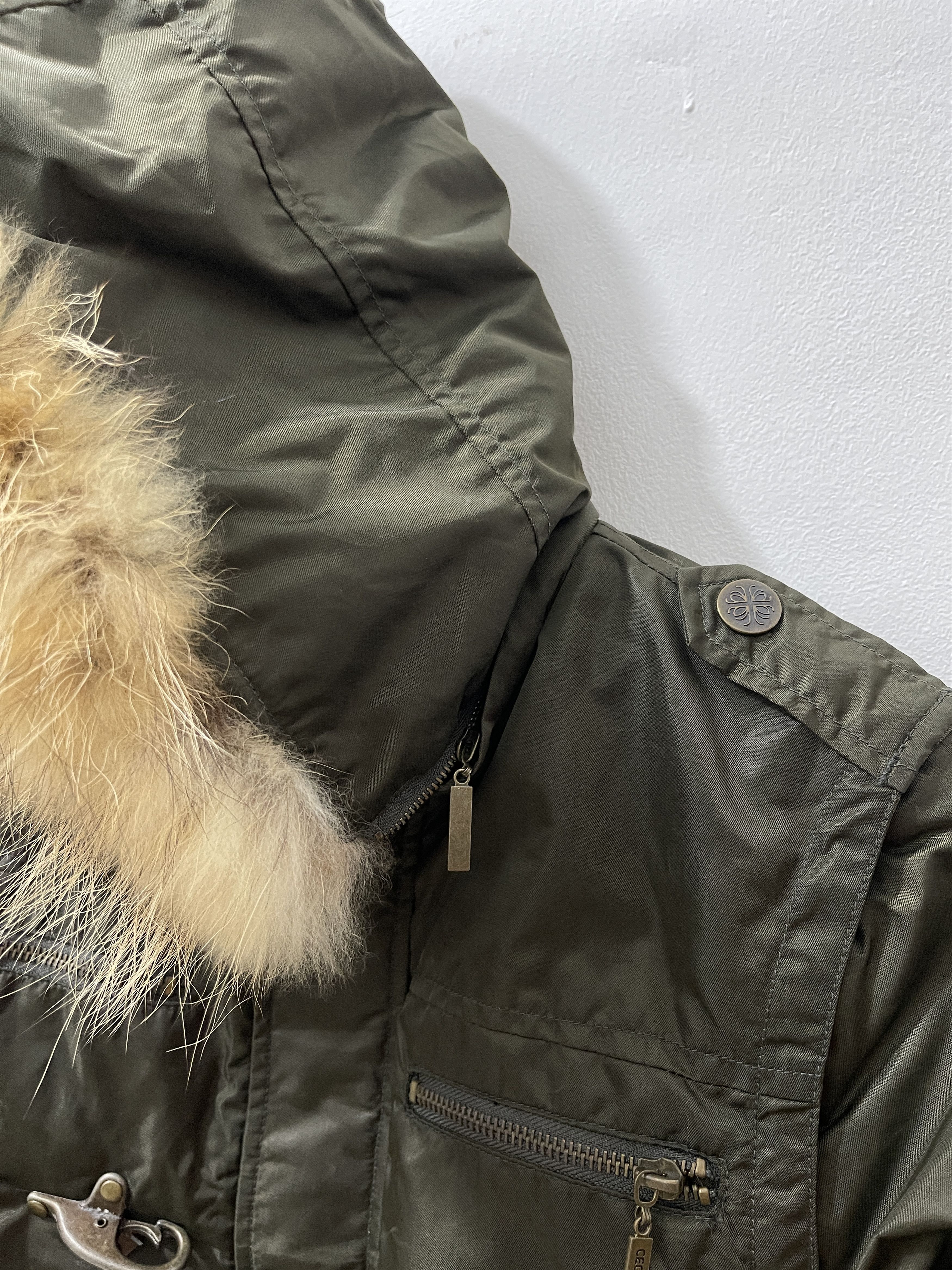 Japanese Brand 2000s Cecil McBee Fur Fireman Clasp Vkei Style Size US M / EU 48-50 / 2 - 5 Thumbnail