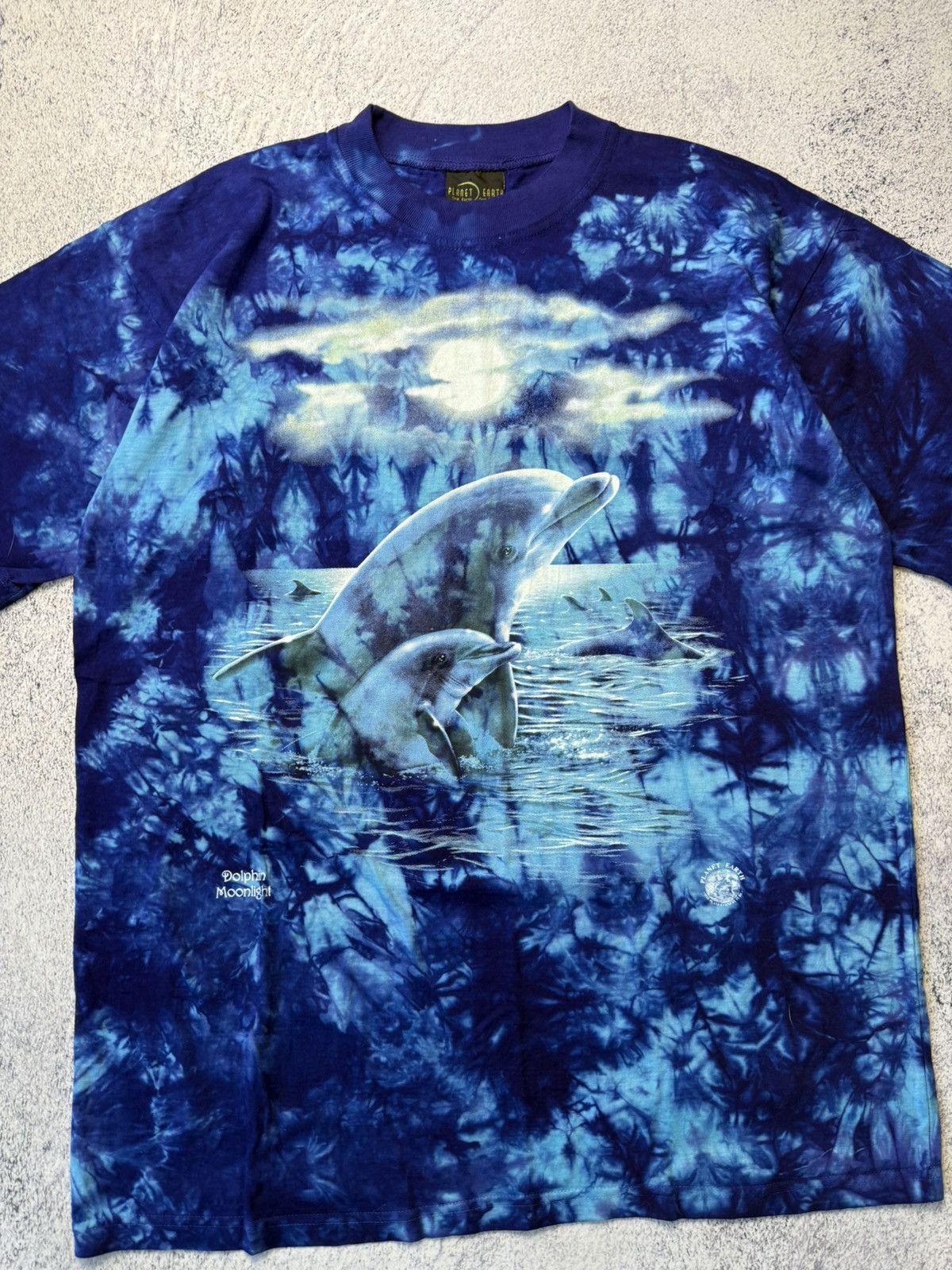 The Mountain Vintage Planet Earth Dolphin Moonlight Tie Dye Shirt Size US XL / EU 56 / 4 - 9 Thumbnail